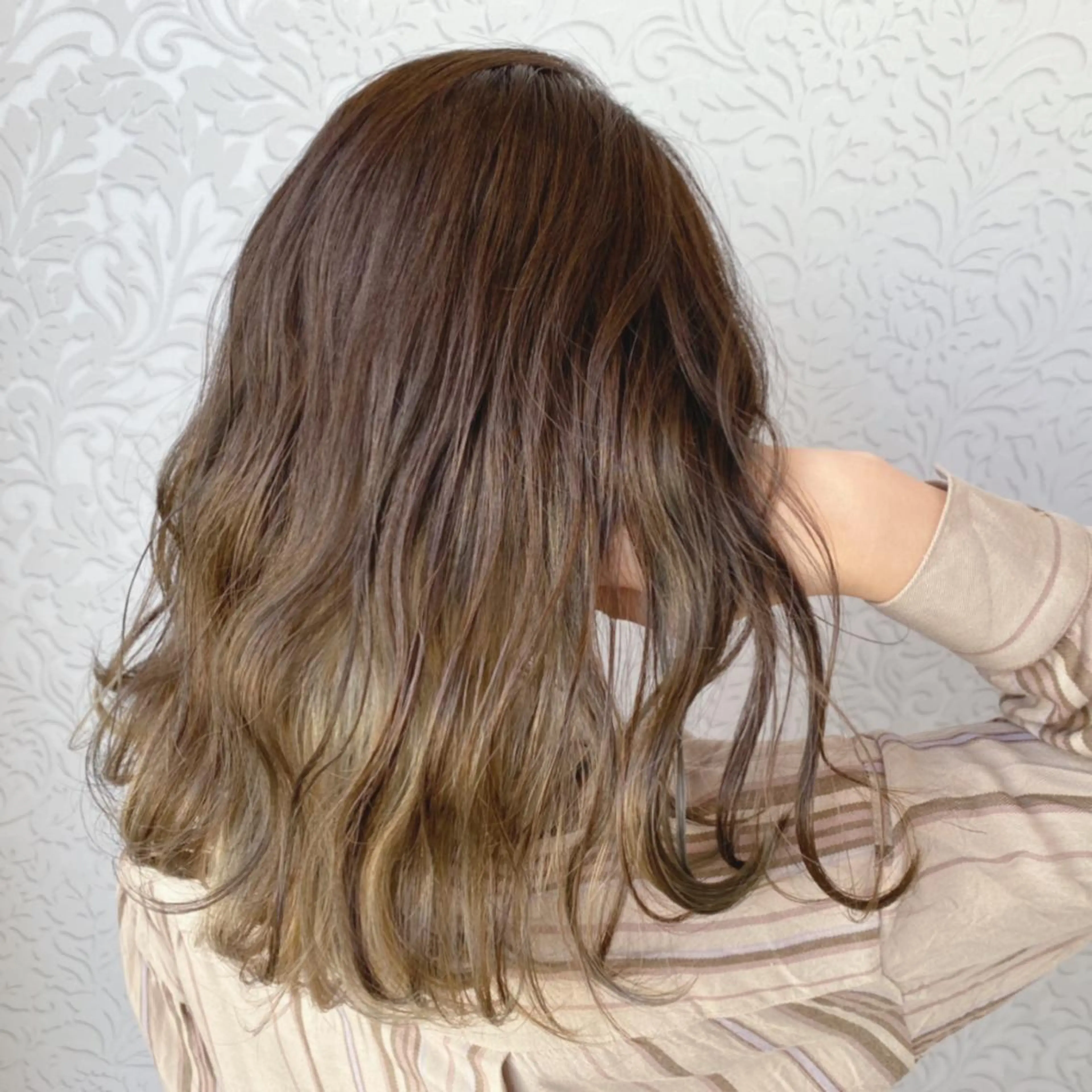 セミロング カラー PETZjasmine所属・顔周りカット/透明感 カラー🤍大塚蛍のヘアスタイル