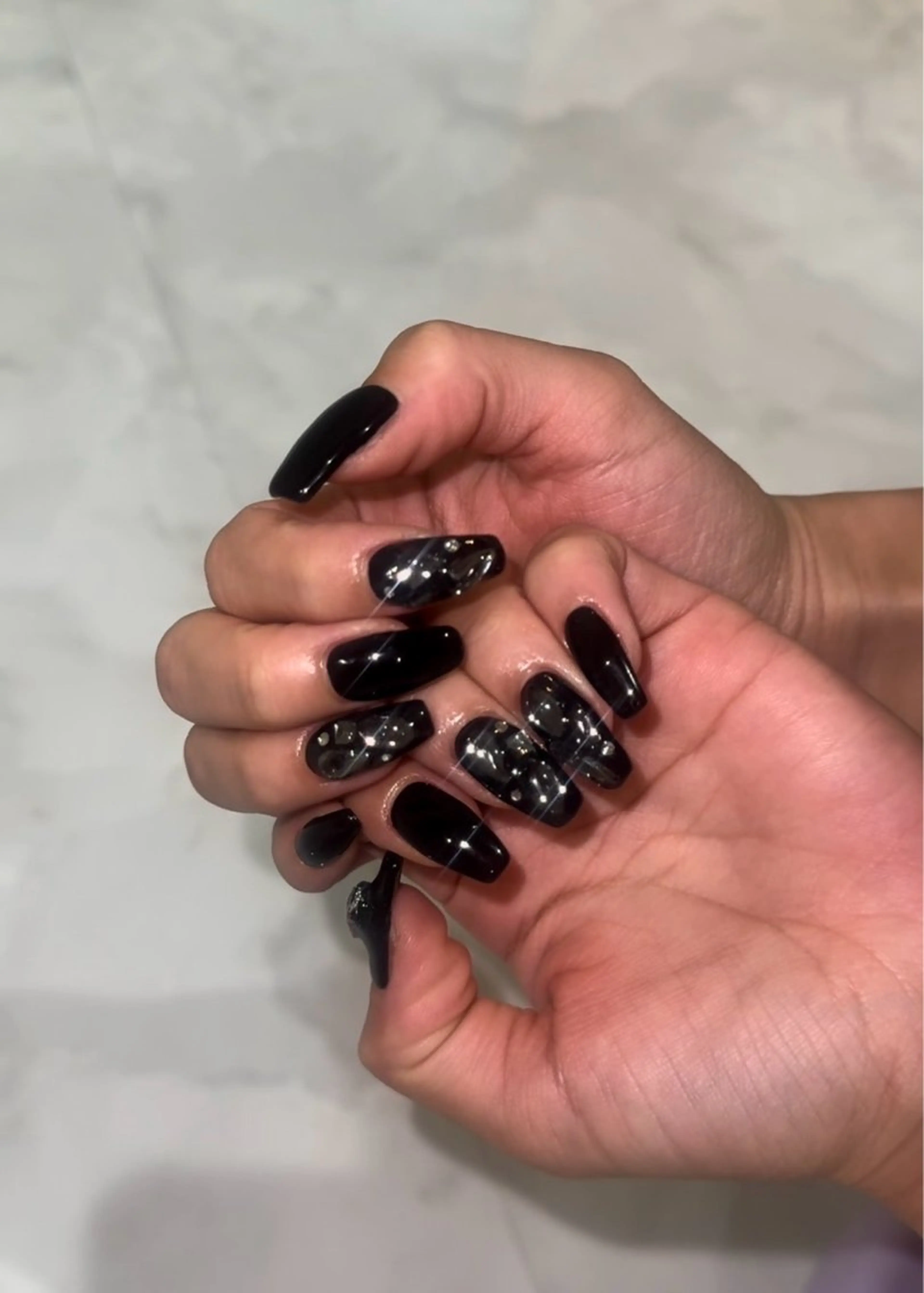 ネイル ハンドネイル ハンドケア amiLe 🎀yuunaのネイルデザイン
