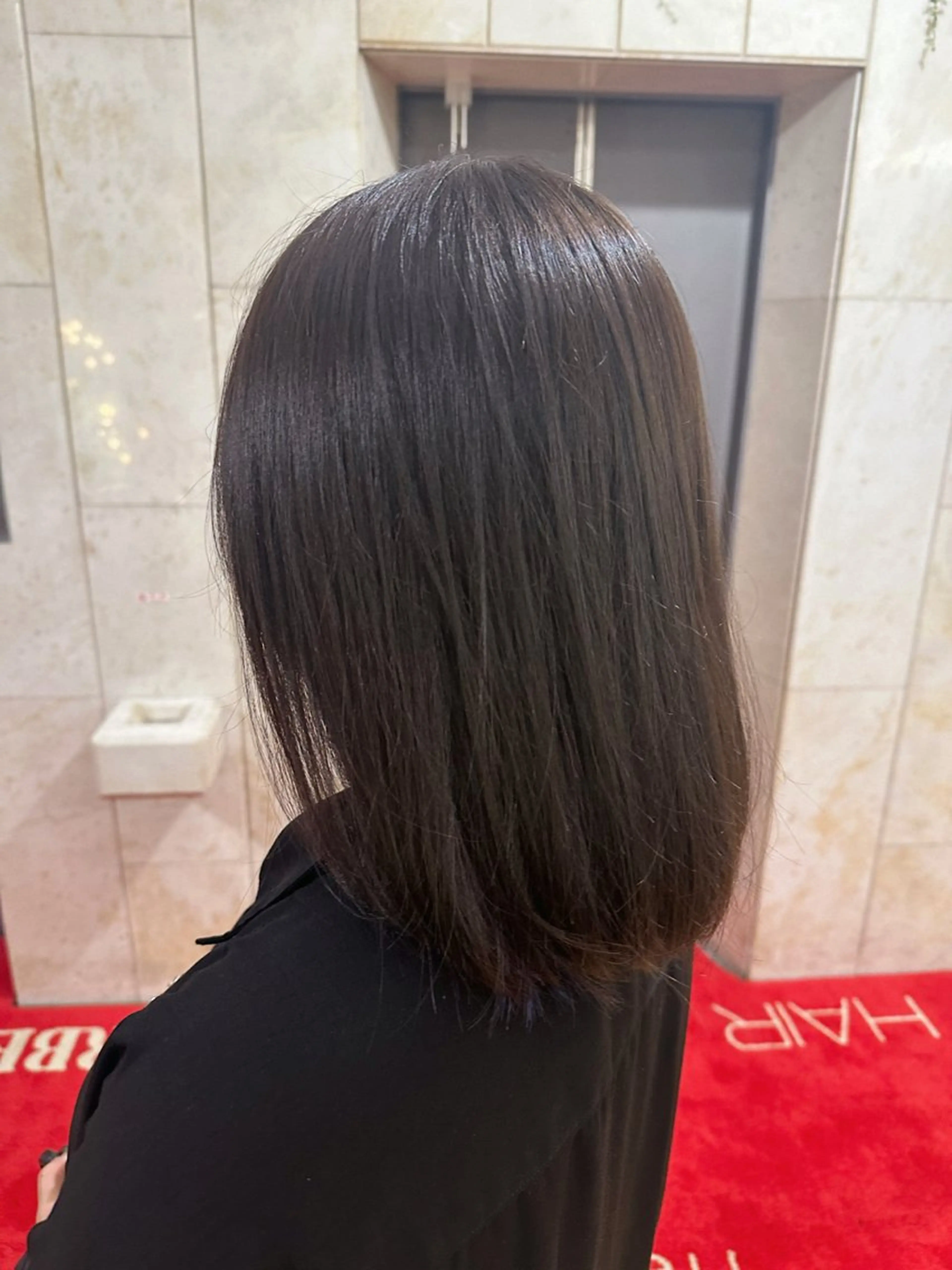 ミディアム ヘアカラー オブヘア所属・銀座／ るかのヘアスタイル