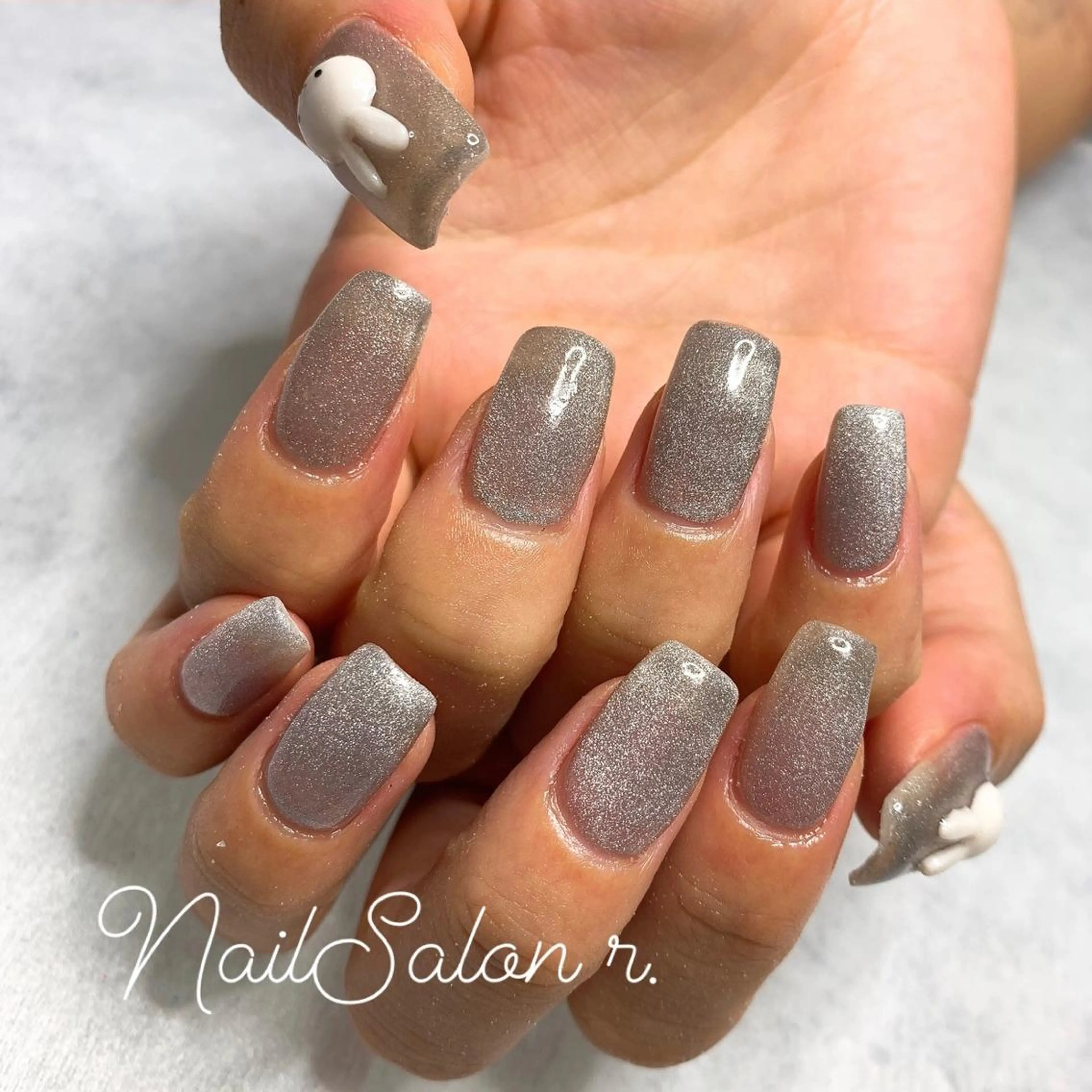 ネイル ハンドネイル Nailsalon r.のネイルデザイン