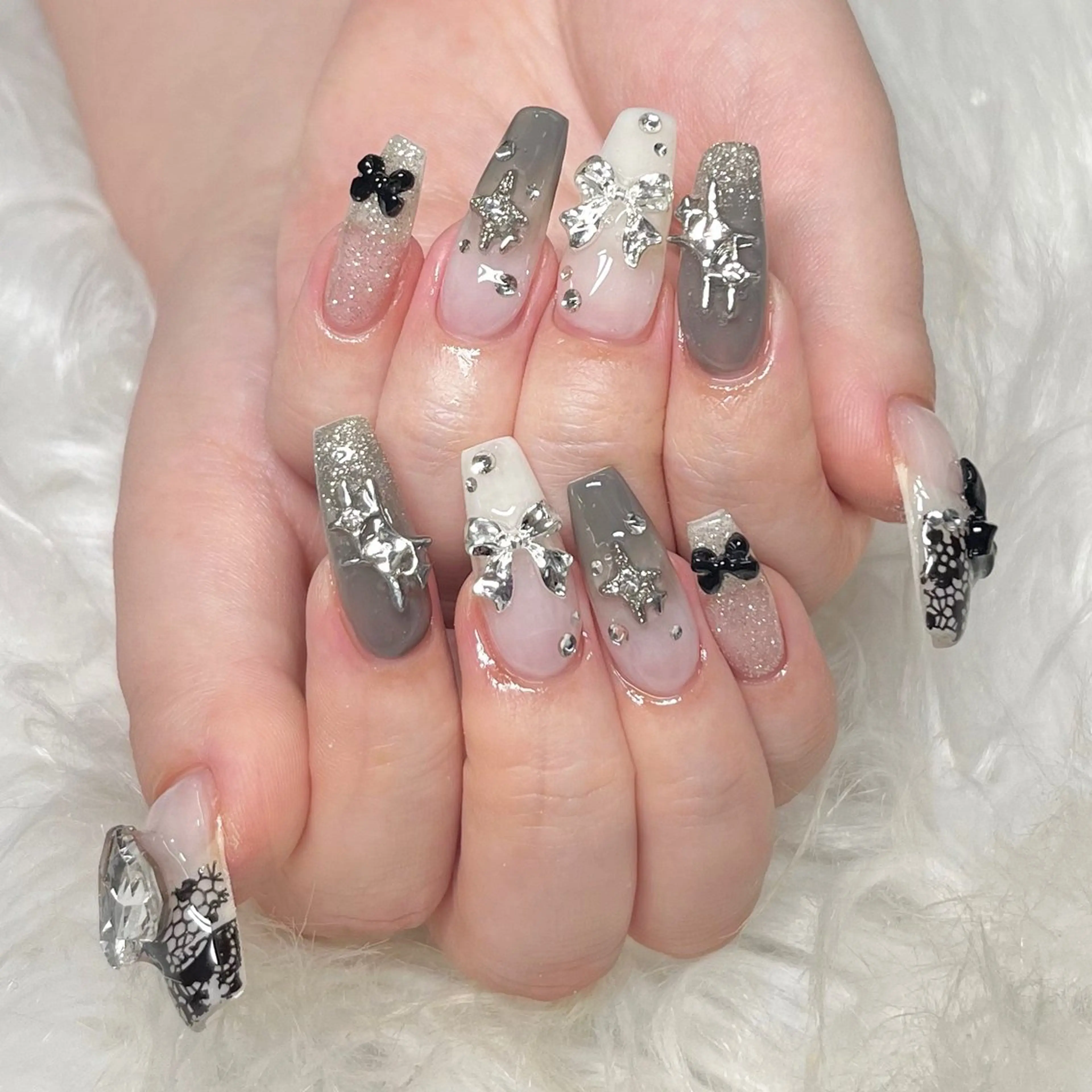 ネイル ハンドネイル 🍁nail. kaede🍁のネイルデザイン