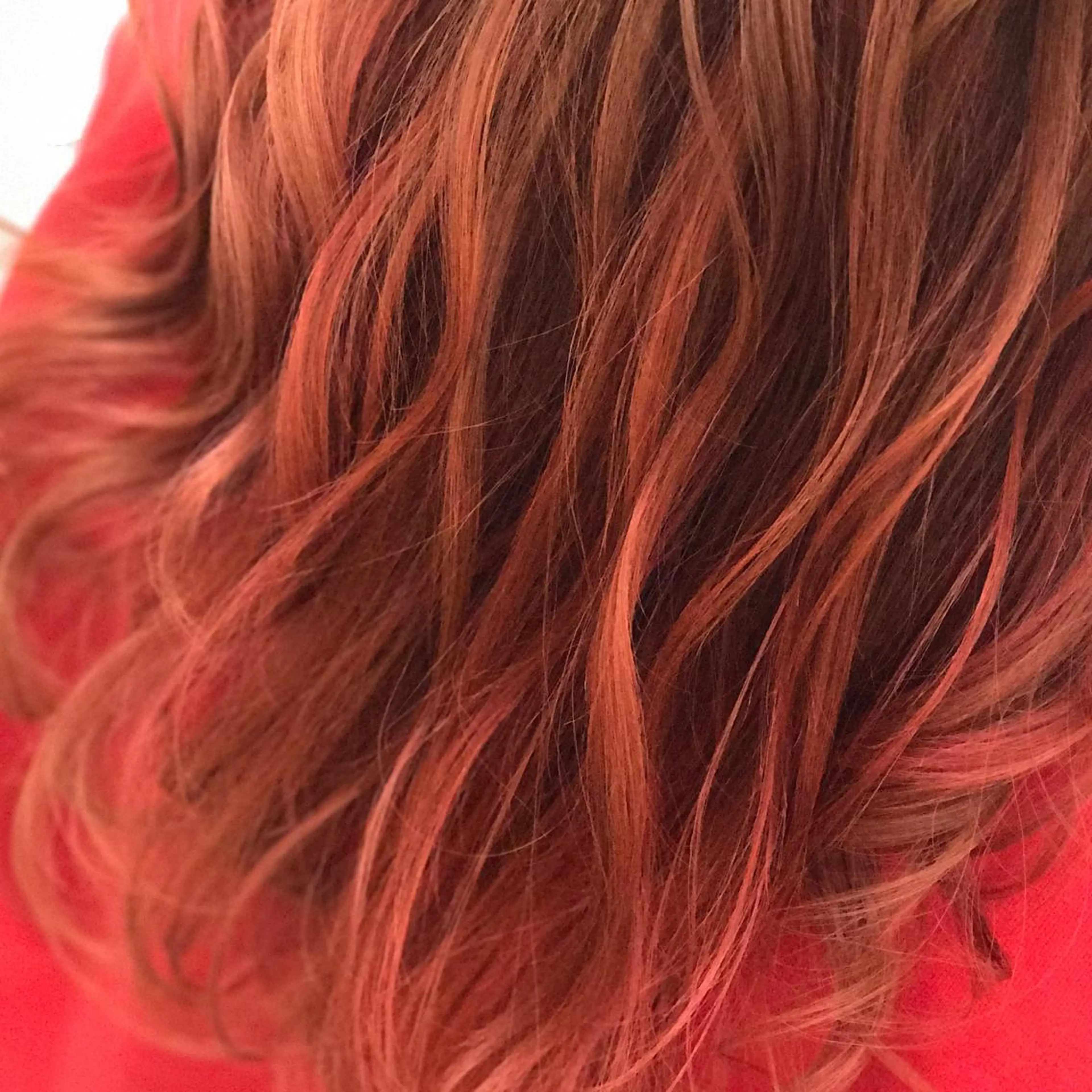 ロング カラー グラデーションカラー オレンジ ヘアカラー tetote天王寺店所属・SHOTA 大人ショートのヘアスタイル