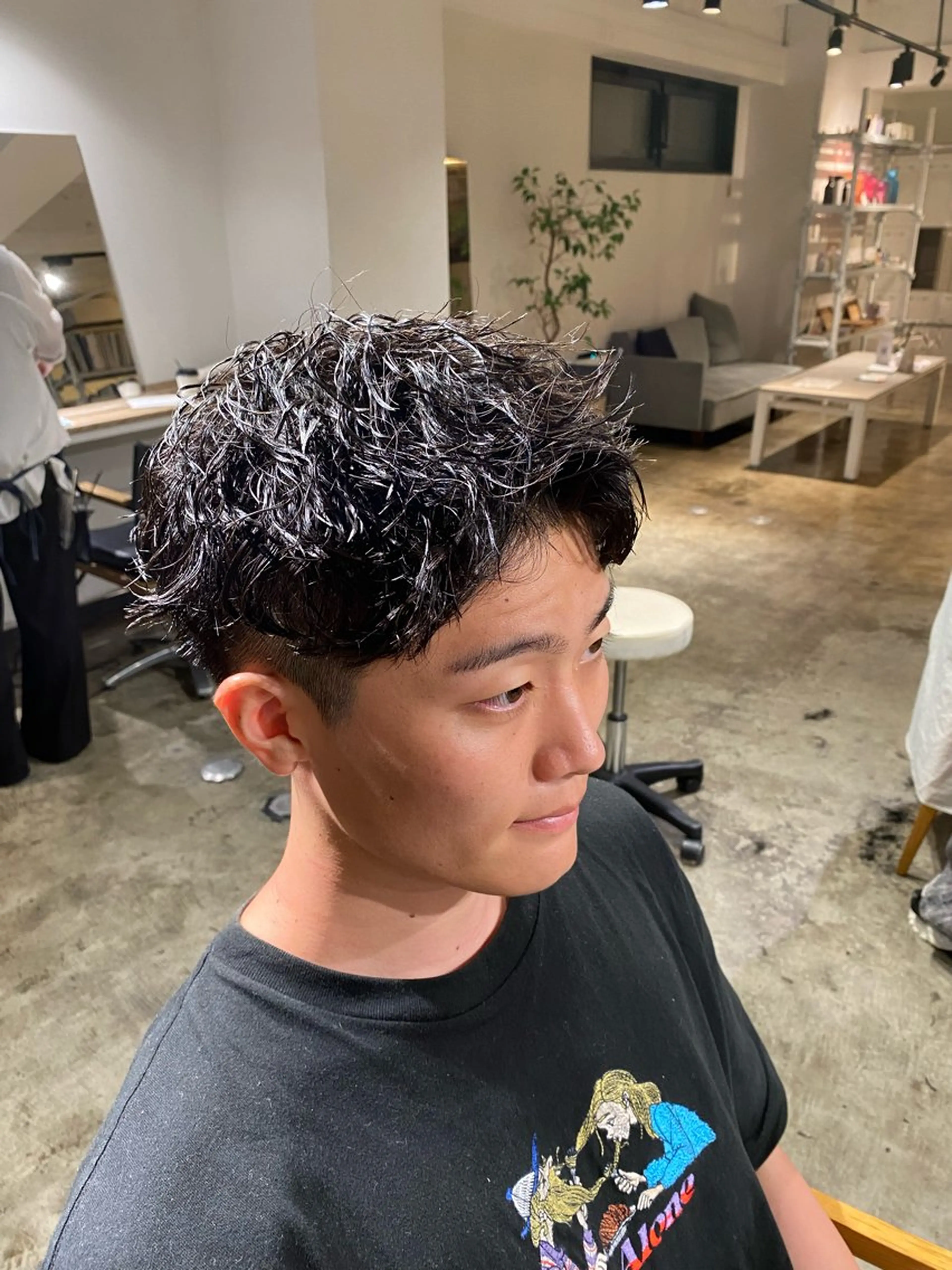 ショート パーマ メンズ メンズパーマ 刈り上げ ショートヘア メンズパーマ 特化/中川拓也のヘアスタイル