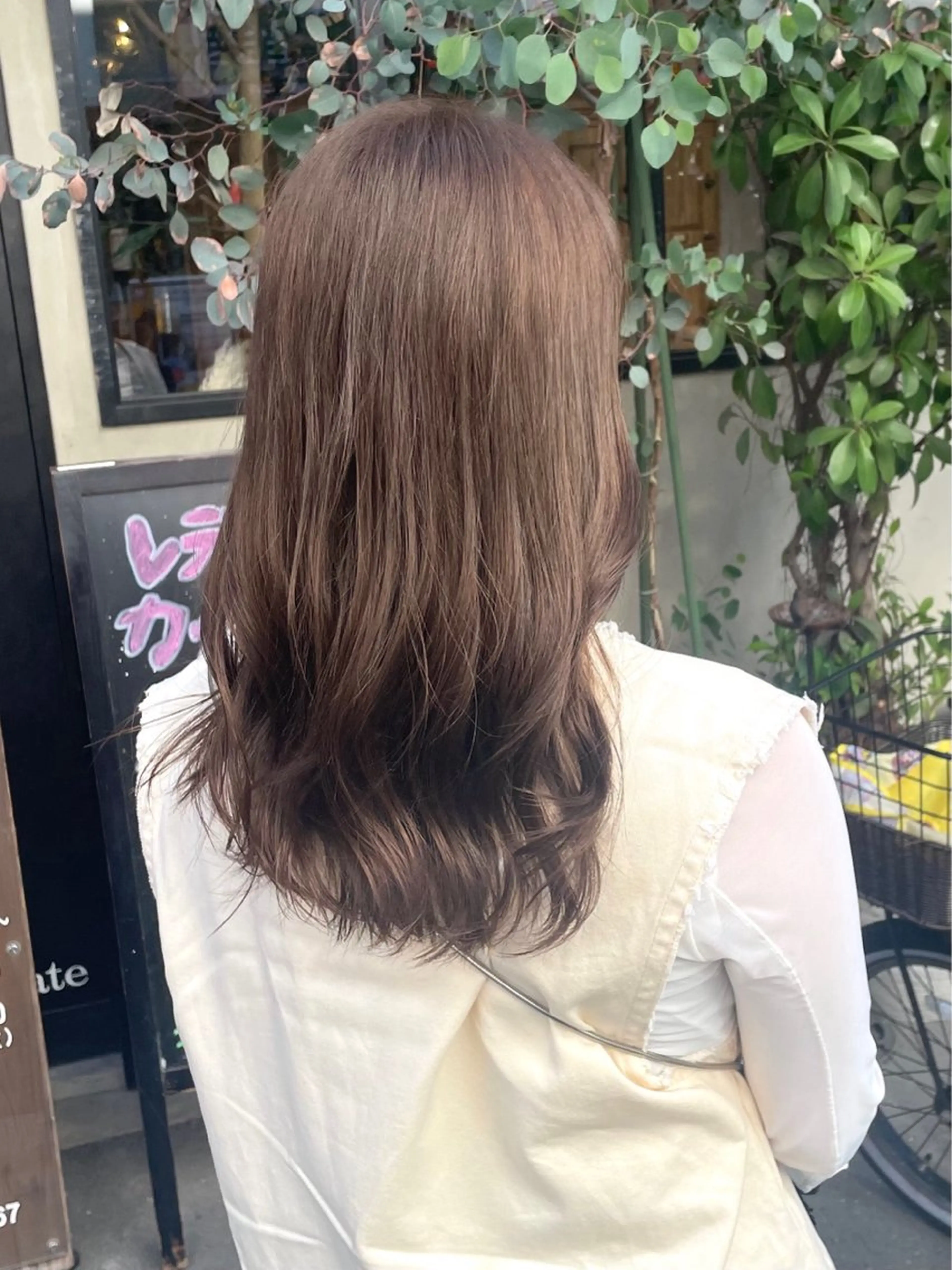 カラー カット ヘアカラー トリートメント 竹内 春奈のヘアスタイル