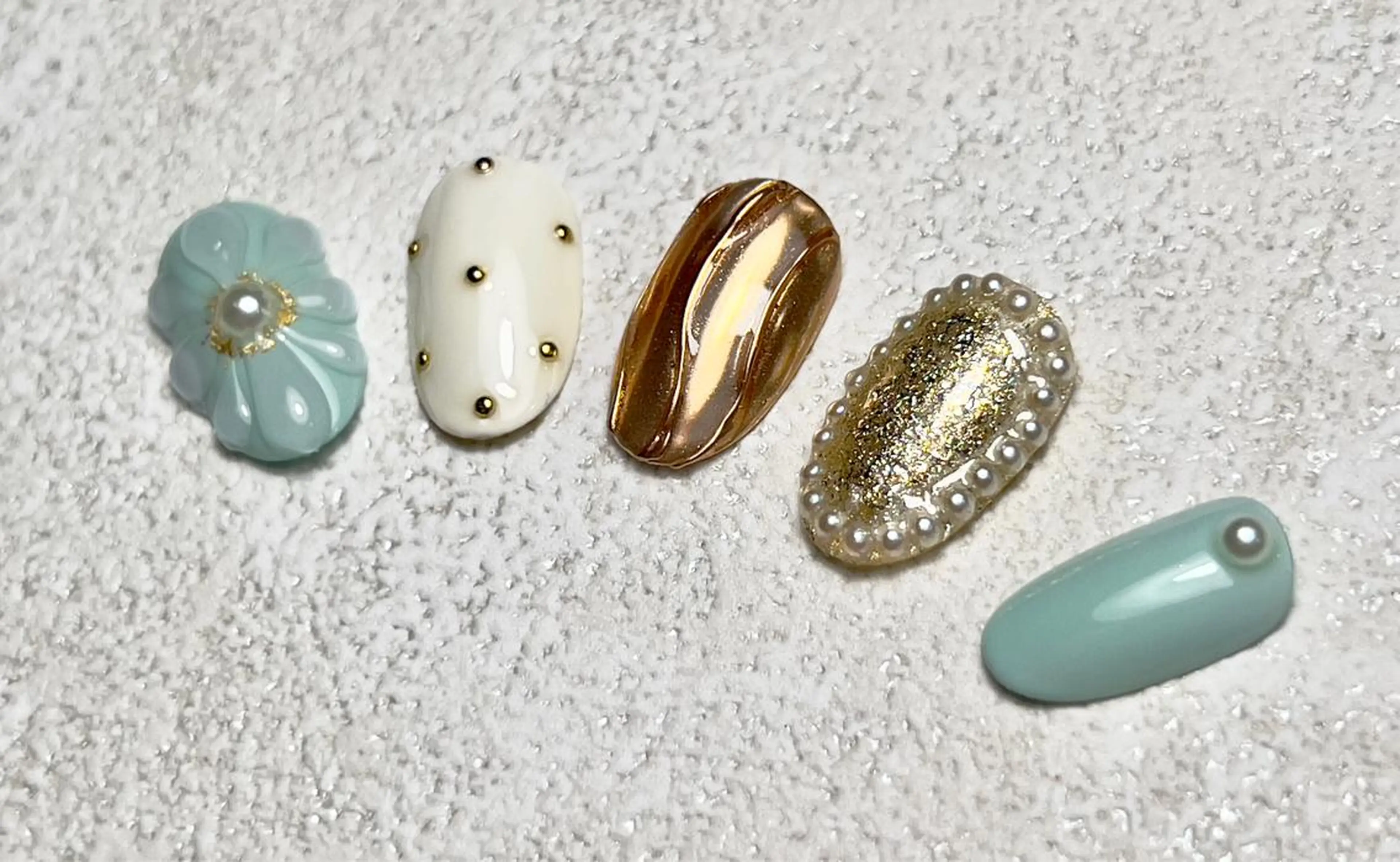 ネイル lucky nail 歌舞伎町のネイルデザイン