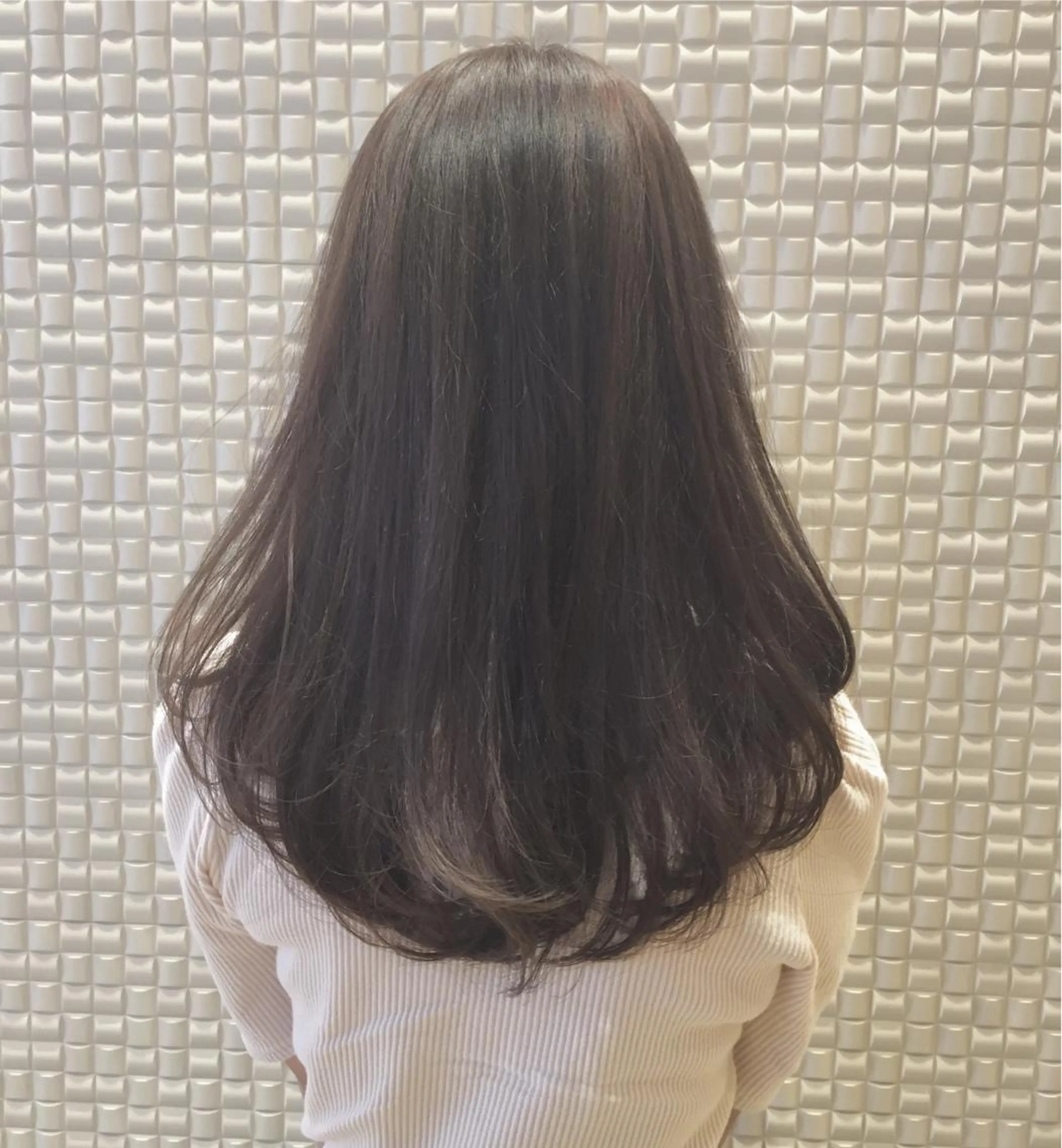セミロング カラー アディクシーカラー アッシュ ディープラベンダー ラベンダーカラー ラベンダーアッシュ GO TODAY SHAiRE SALON所属・𝒢𝒾𝓇𝓁𝓎 ⑅　𝓎𝓊𝓀𝒶のヘアスタイル