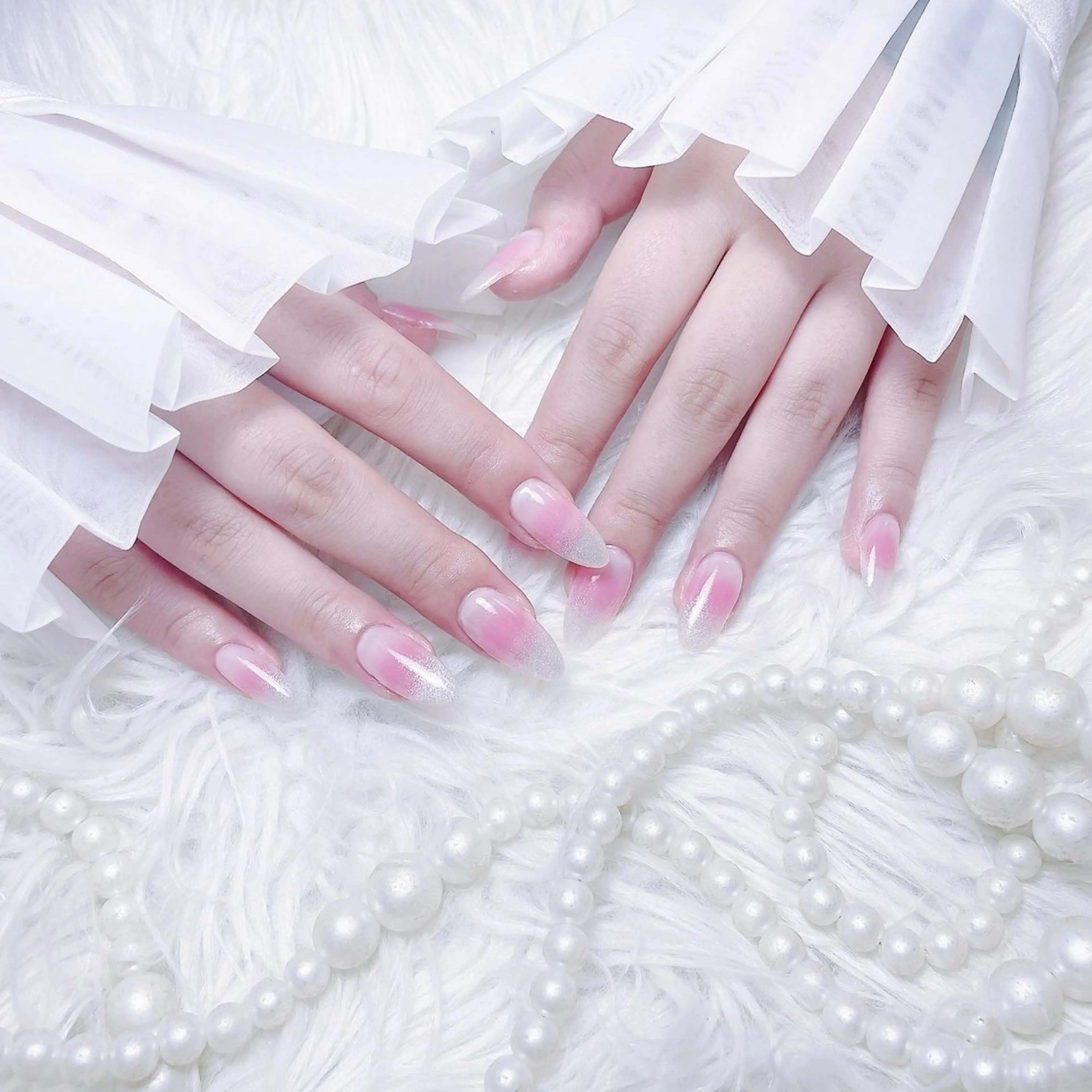 ネイル ハンドネイル ☁️Yun nail KiKi☁️のネイルデザイン