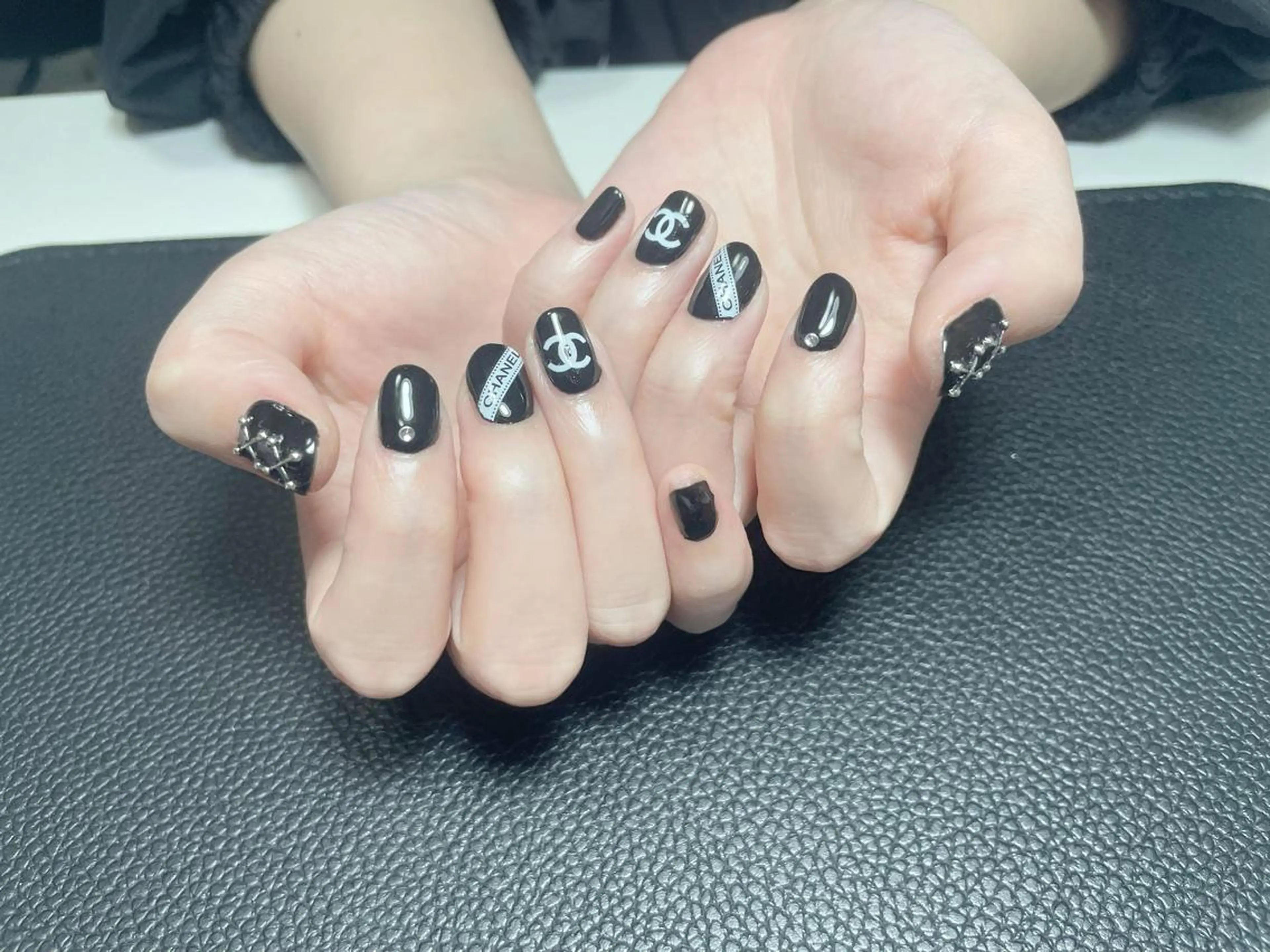 ネイル SpadeHoney ♠️✨のネイルデザイン