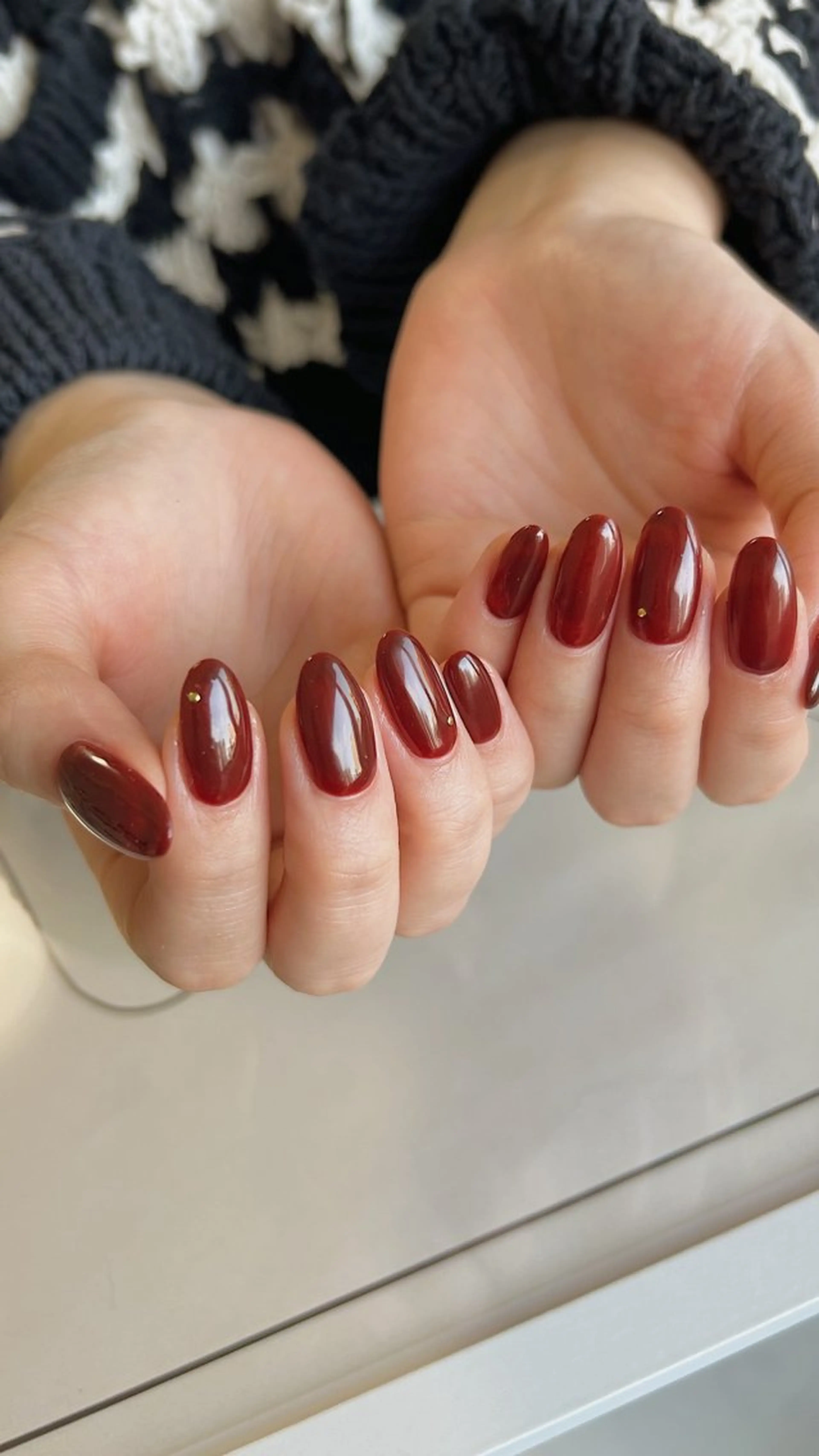 ネイル ブラウン フレンチネイル マグネットネイル ニュアンスネイル オフィスネイル ハンドネイル Lull ネイル/ HBL/ハンドケアのネイルデザイン