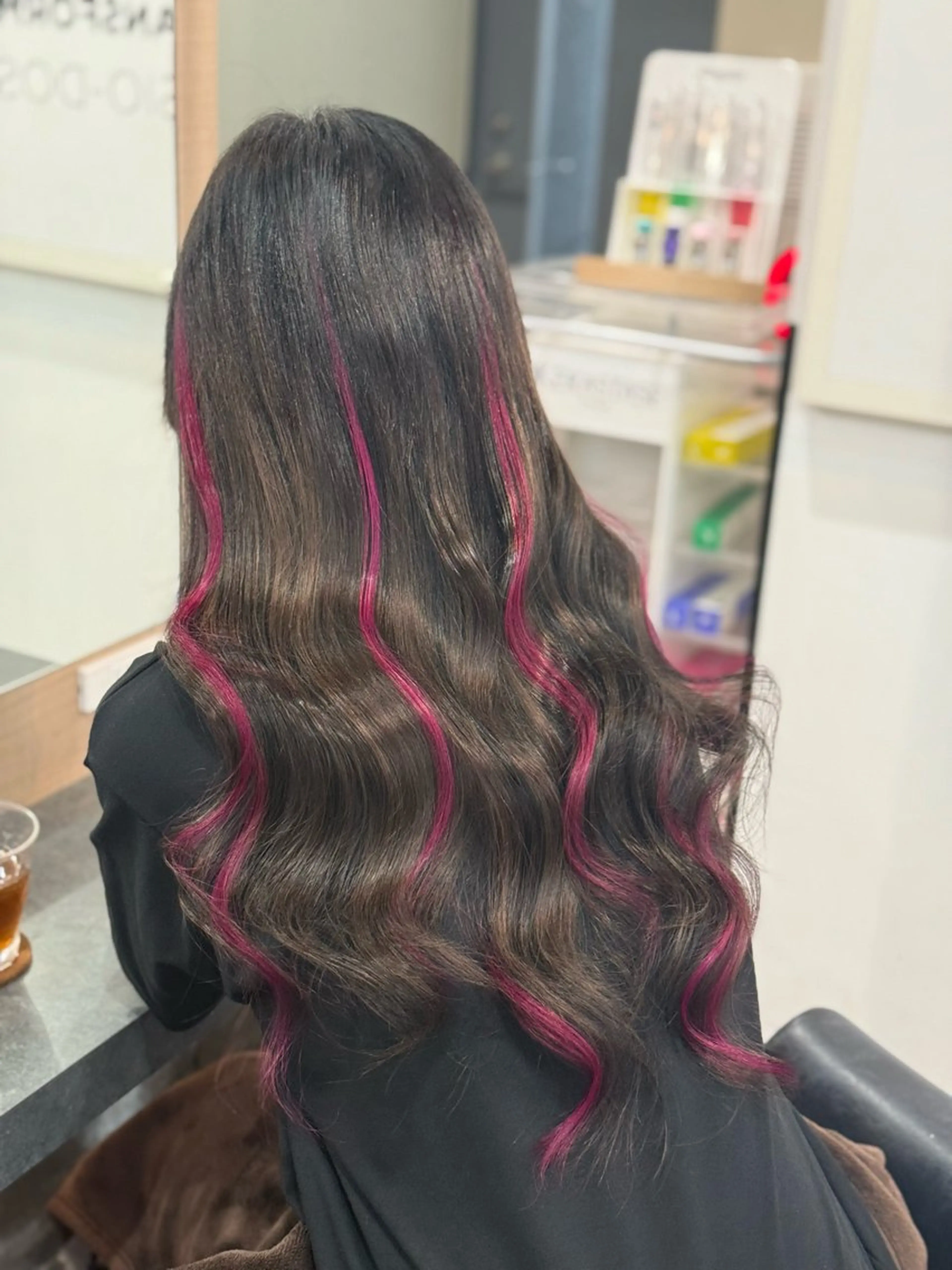 ロング カット ヘアカラー エクステ lapis  Rie シールエクハイトーンのヘアスタイル