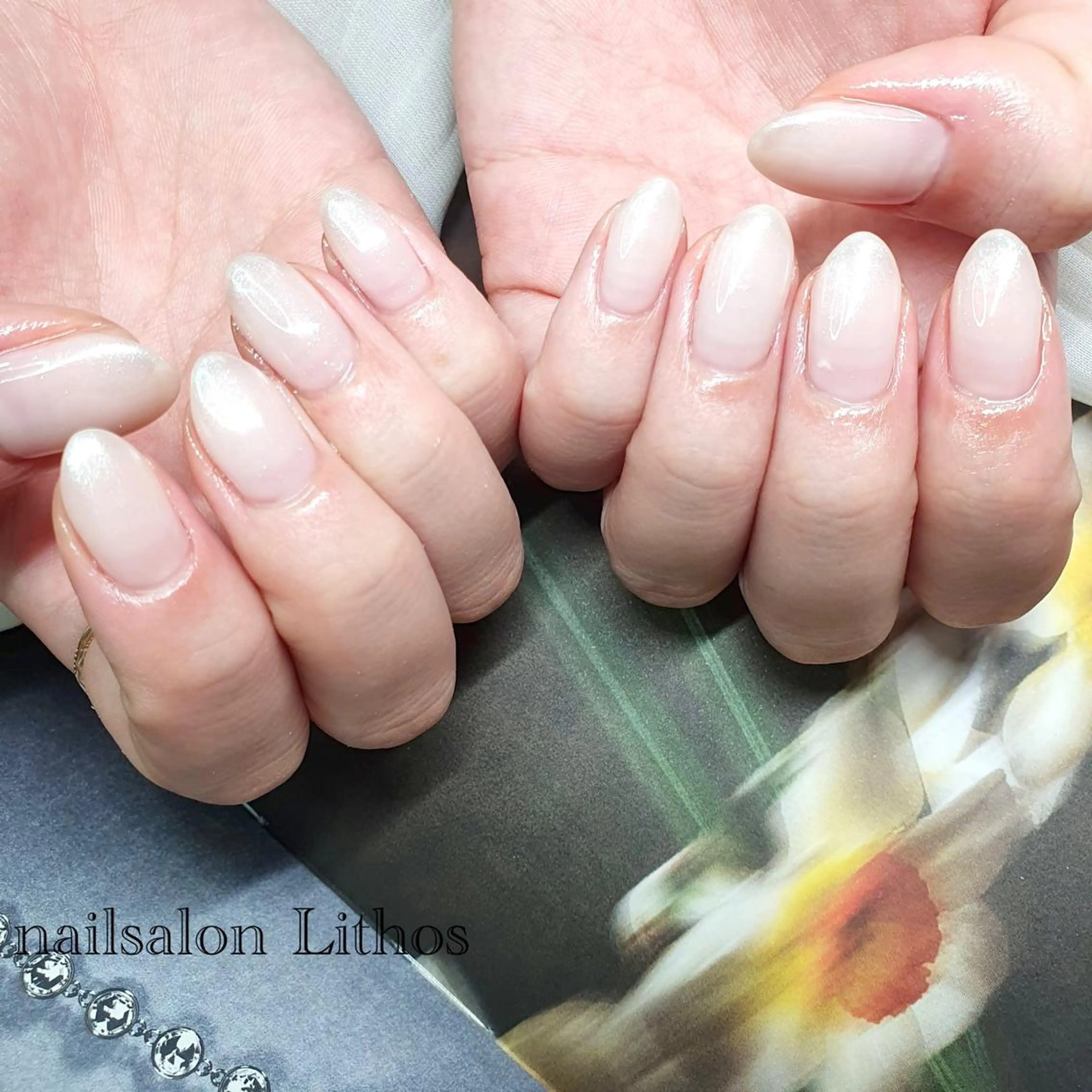 ネイル ラメ(グリッター) ハンドネイル nailsalon Lithos所属・nailsalon Recontreのネイルデザイン