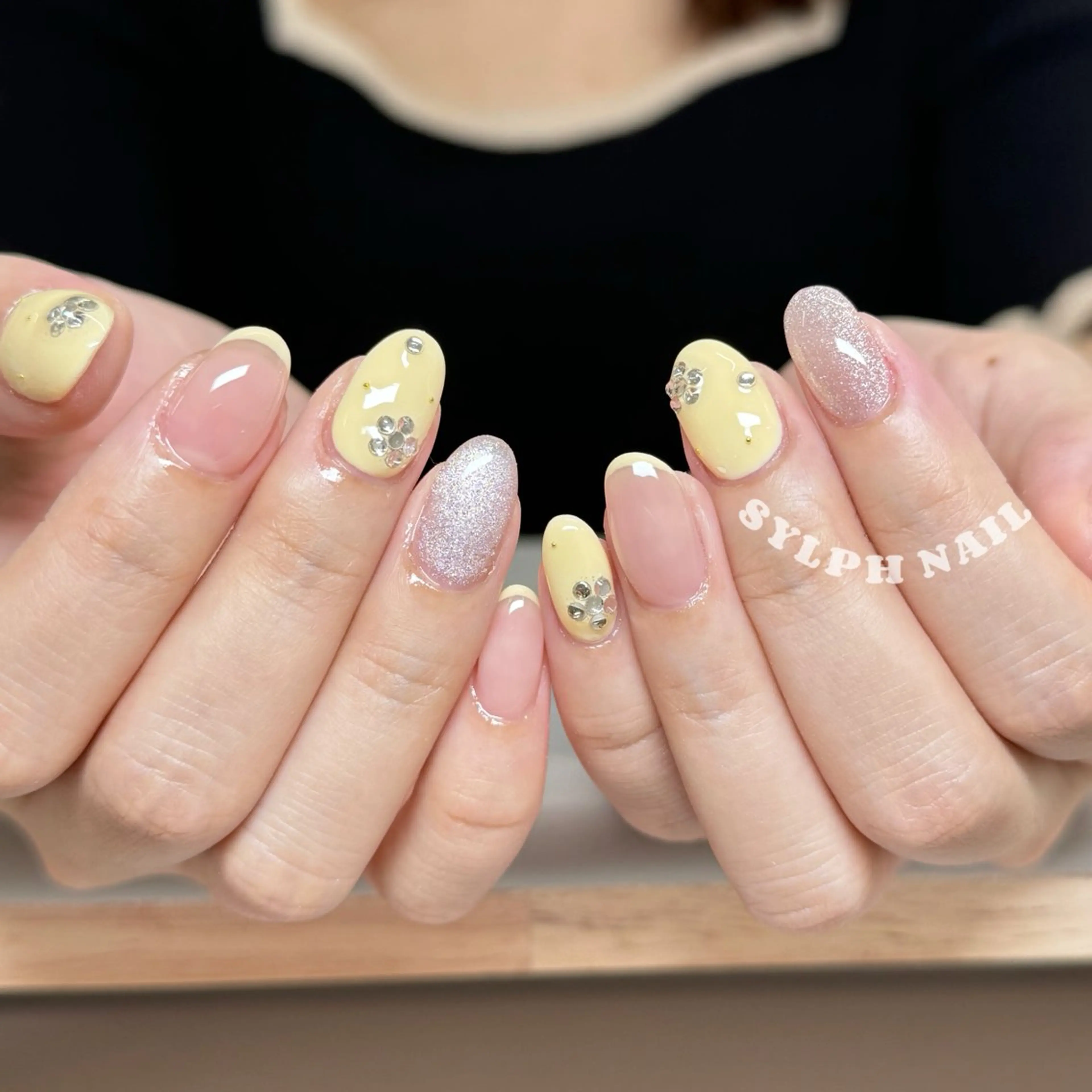 ネイル ハンドネイル ハンドケア Trend Nail シルフのネイルデザイン