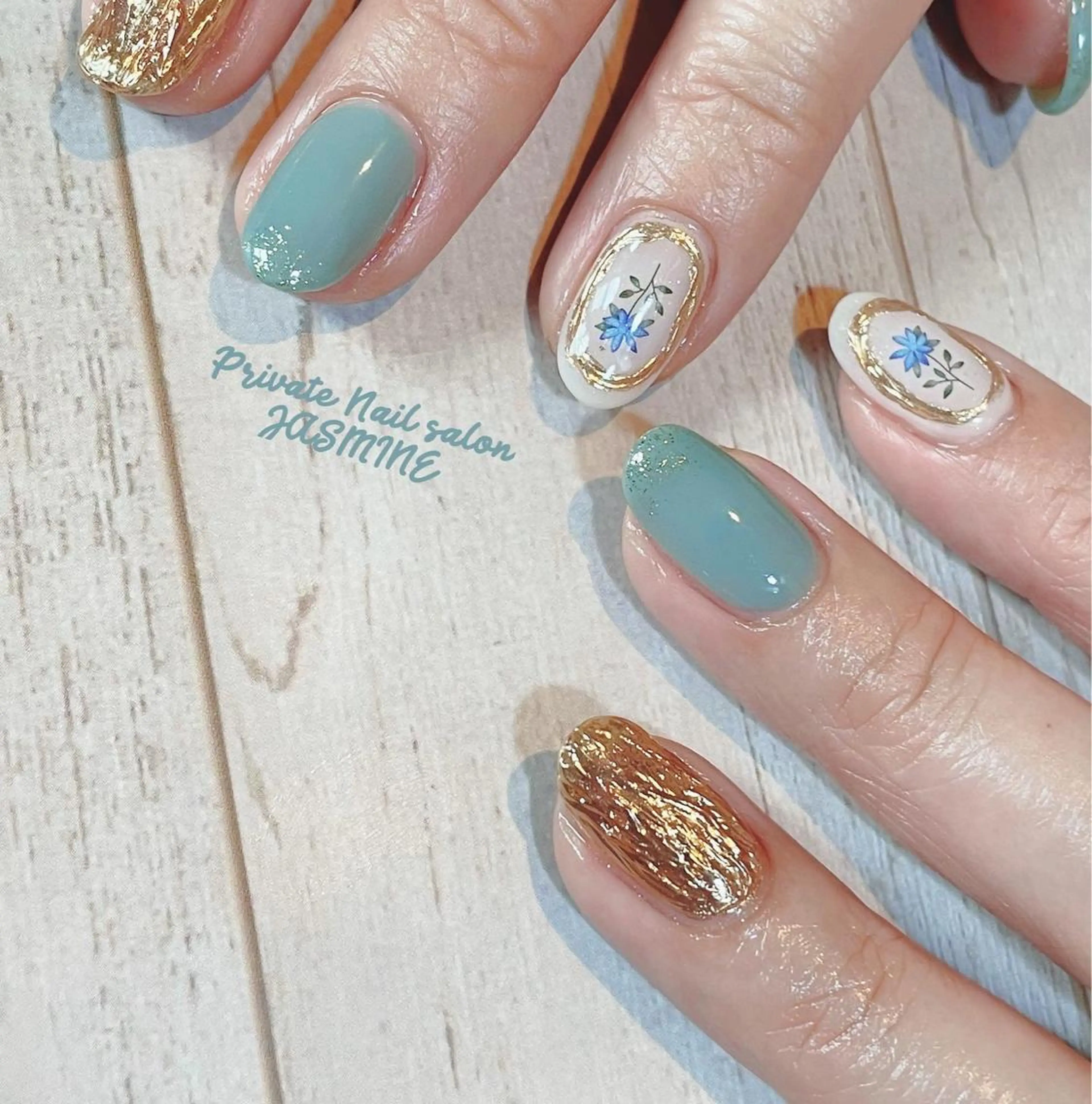 ネイル グリーン ハンドネイル Nail salon JASMINEのネイルデザイン