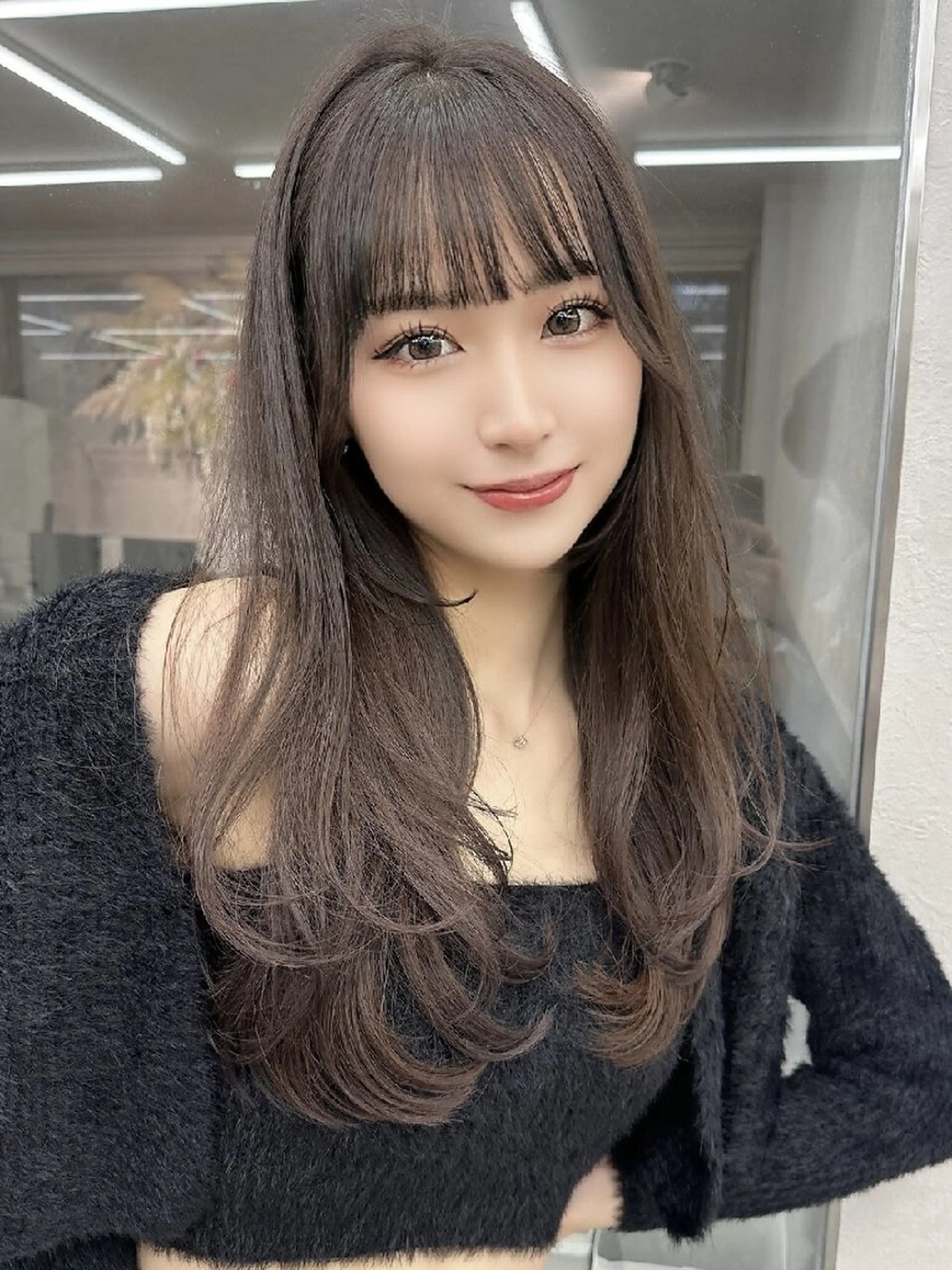 ロング カラー カット ヘアカラー トリートメント Lond Roleのヘアスタイル