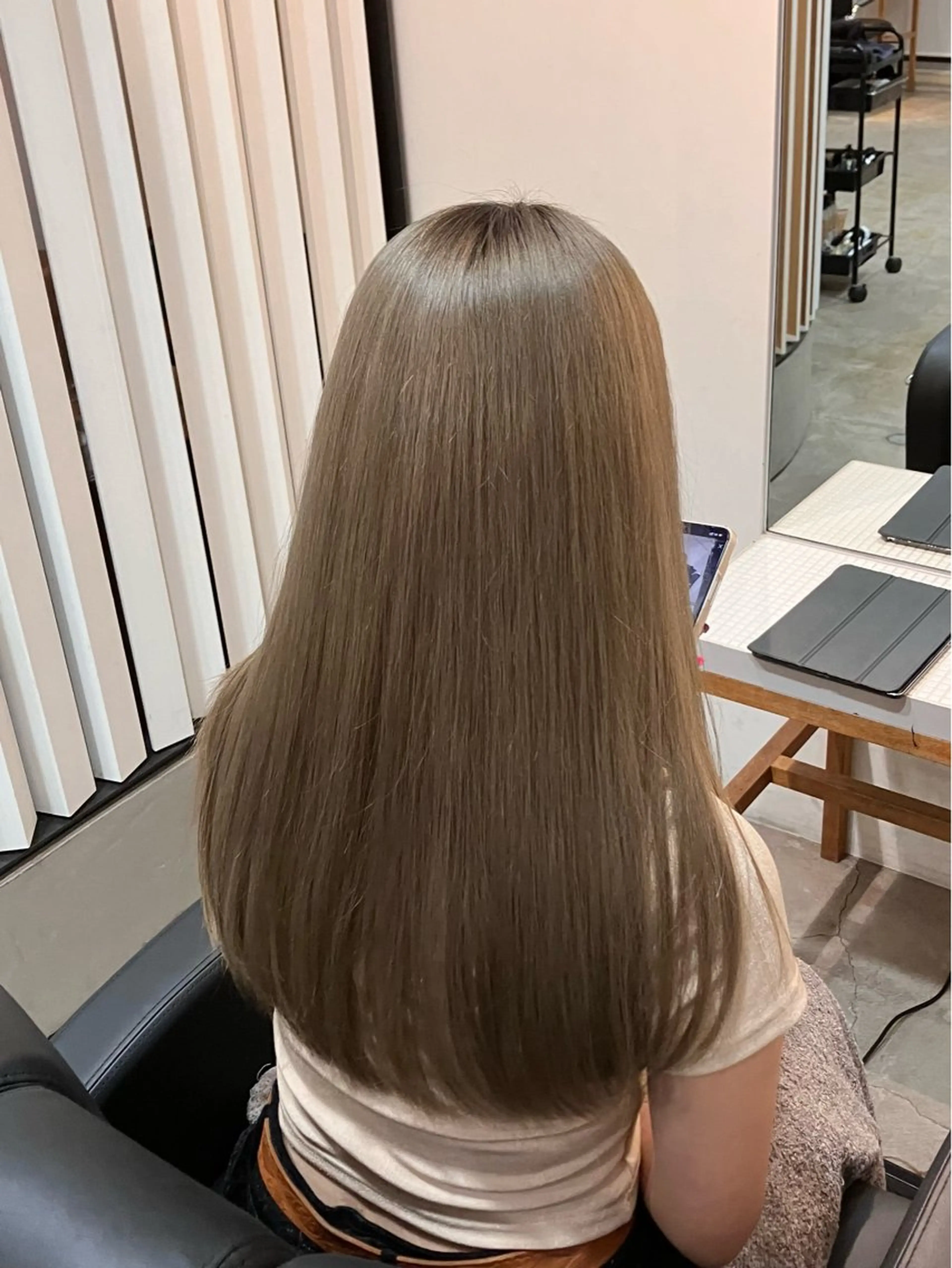 ロング レイヤーカット Liike所属・🎀透明感カラー🎀 Yurinoのヘアスタイル