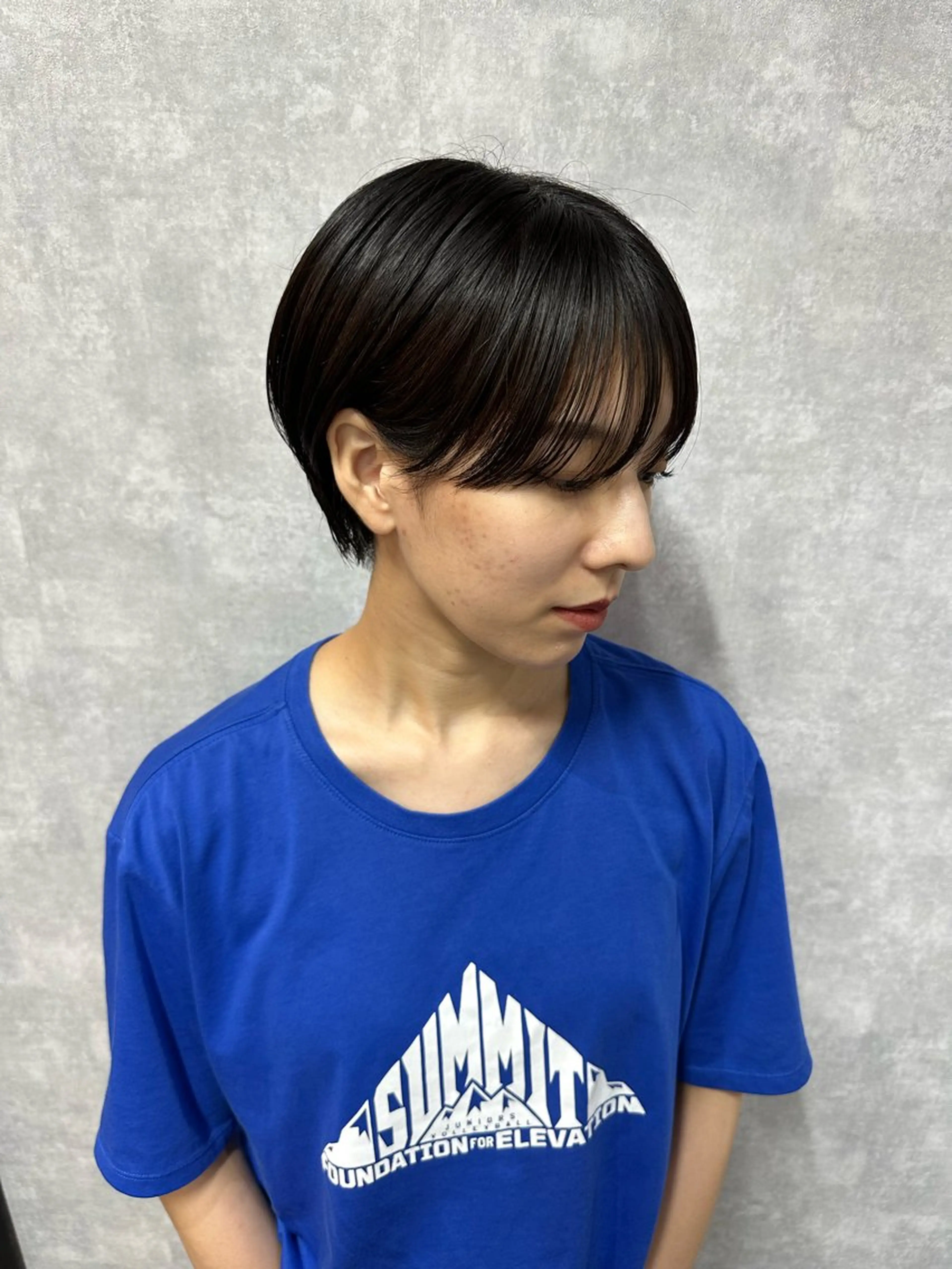 ショート 切りっぱなしボブ ショートボブ ハンサムショート 丸みショート ボブ C’LD hair  produce /シールドヘア所属・モテ髪/ボブ/ショー ト/アダチフウトのヘアスタイル