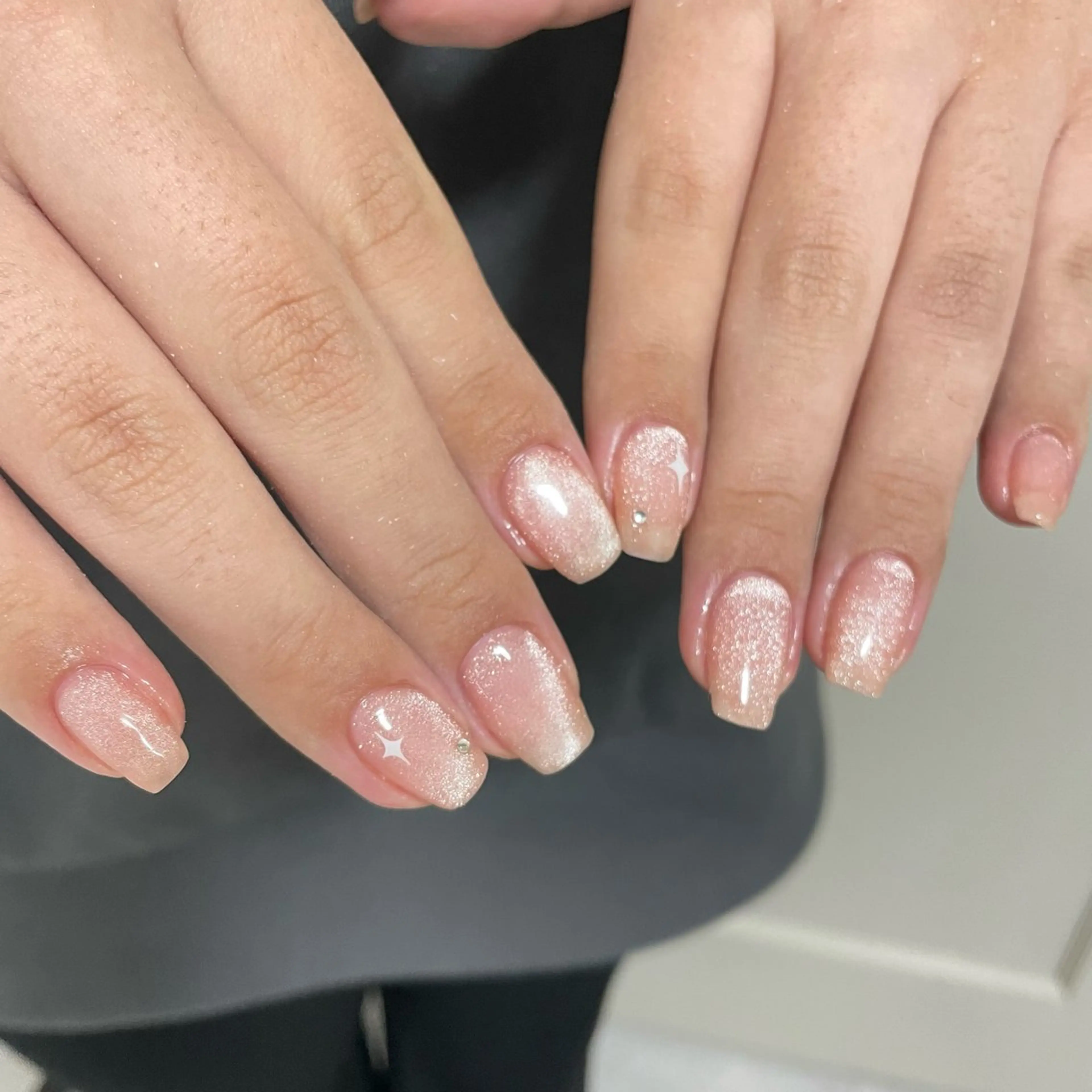 ネイル マグネットネイル オレンジ ピンク ストーンネイル ハンドネイル MiLK.   Nail&Eyelash所属・MiLK. wakaのマツエク・マツパデザイン