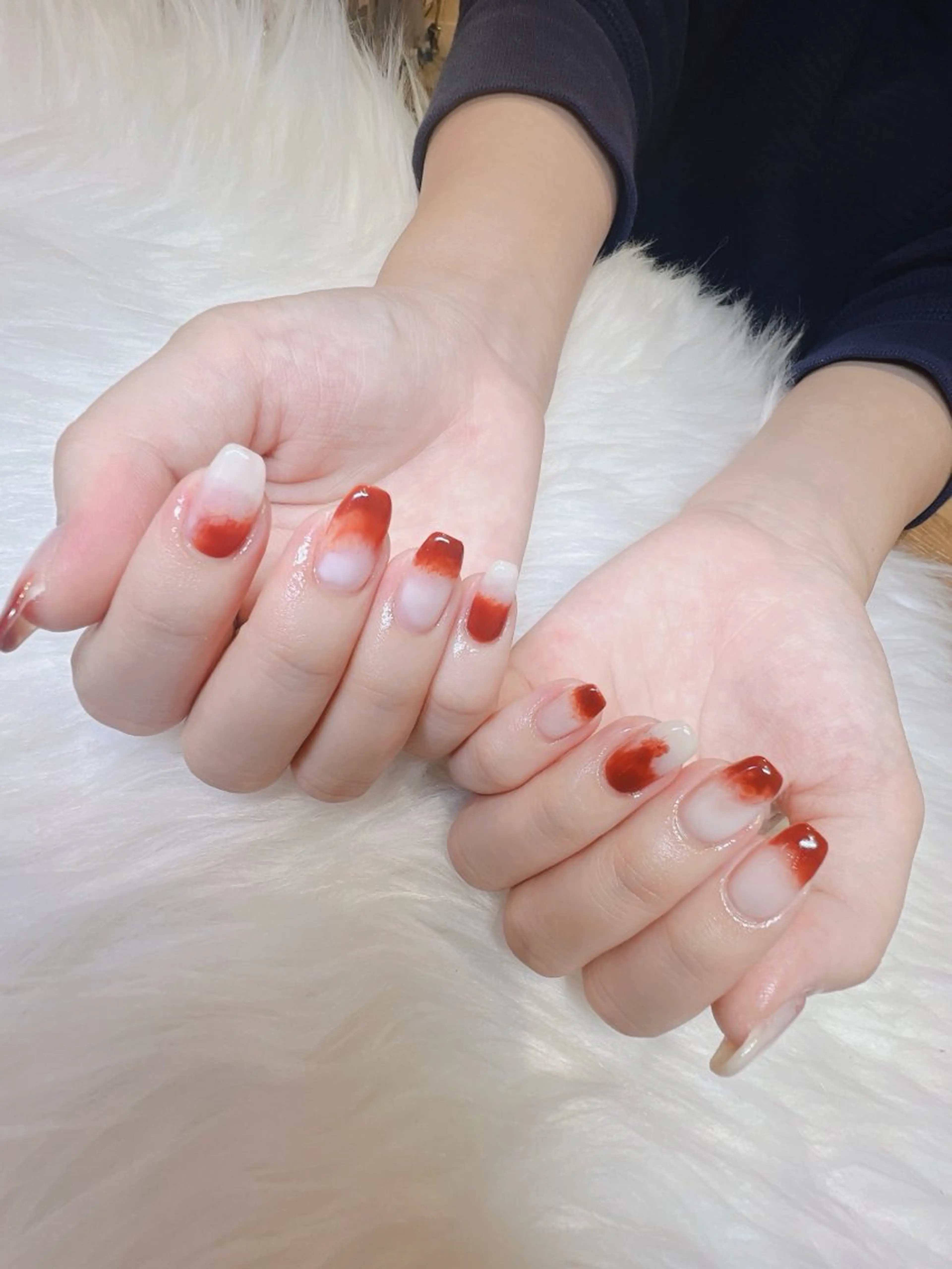 ネイル ジェルネイル ニュアンスネイル パラジェル ハンドネイル 若狭 早希のネイルデザイン