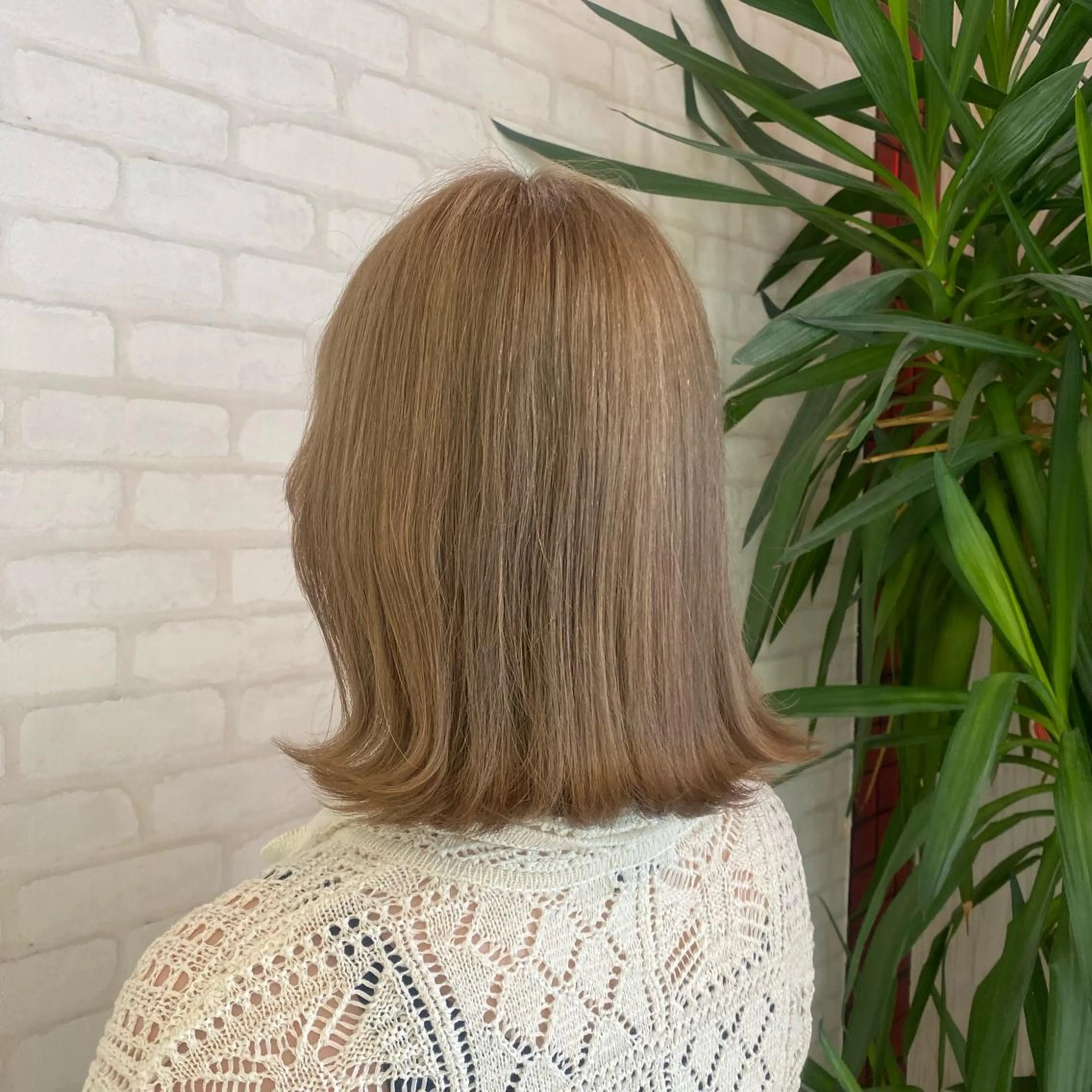 ミディアム カラー カット ヘアカラー トリートメント ノンダメージサロンBonheur銀座並木通り店所属・ULTOWA/銀座 ERIのヘアスタイル
