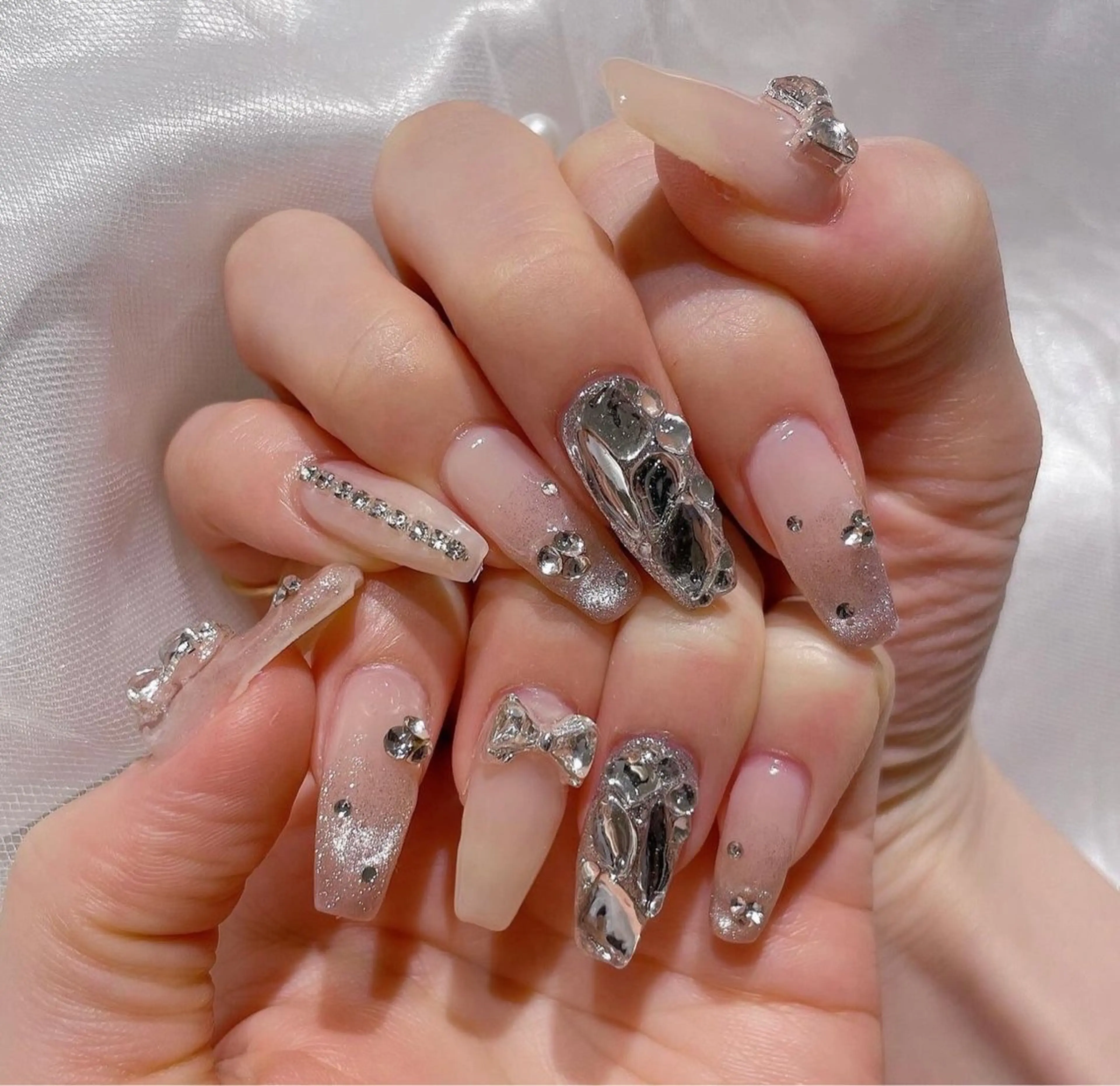 ネイル miou beaut y salonのネイルデザイン