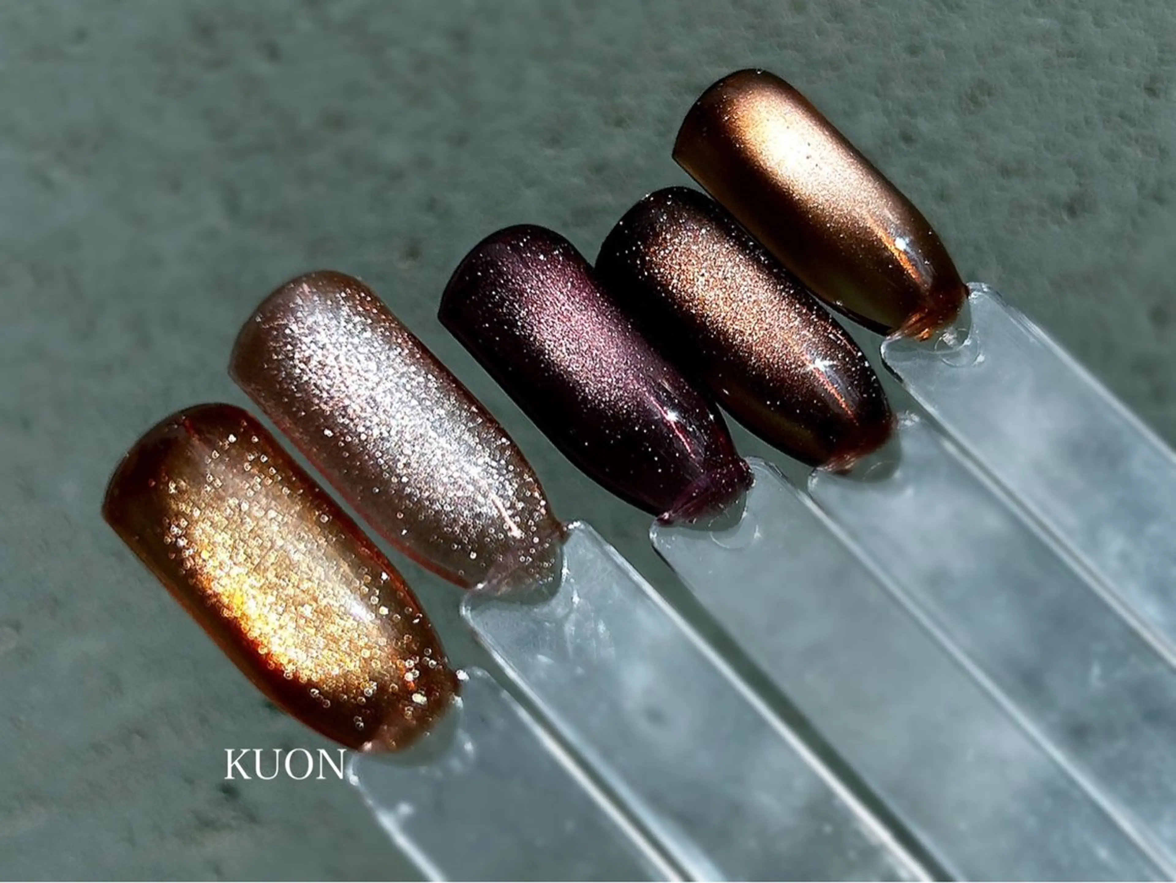 ネイル KUON 本町・堺筋本町・北浜のネイルデザイン