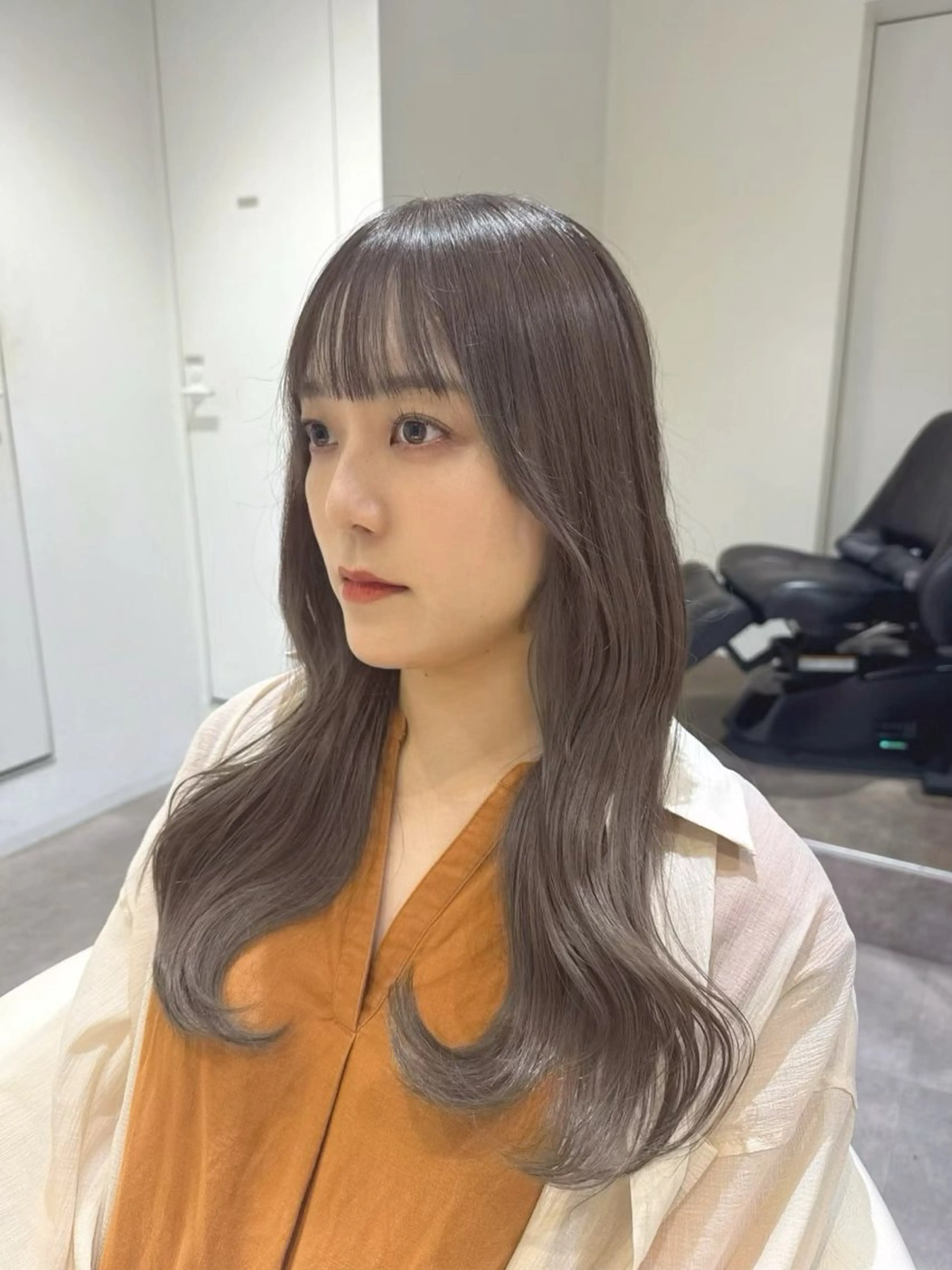 ミディアム カラー ブリーチ ブラウンカラー 透明感カラー グレージュ ブリーチなしカラー カット ヘアカラー トリートメント 原宿/美髪カラー 🫧TAISEIのヘアスタイル