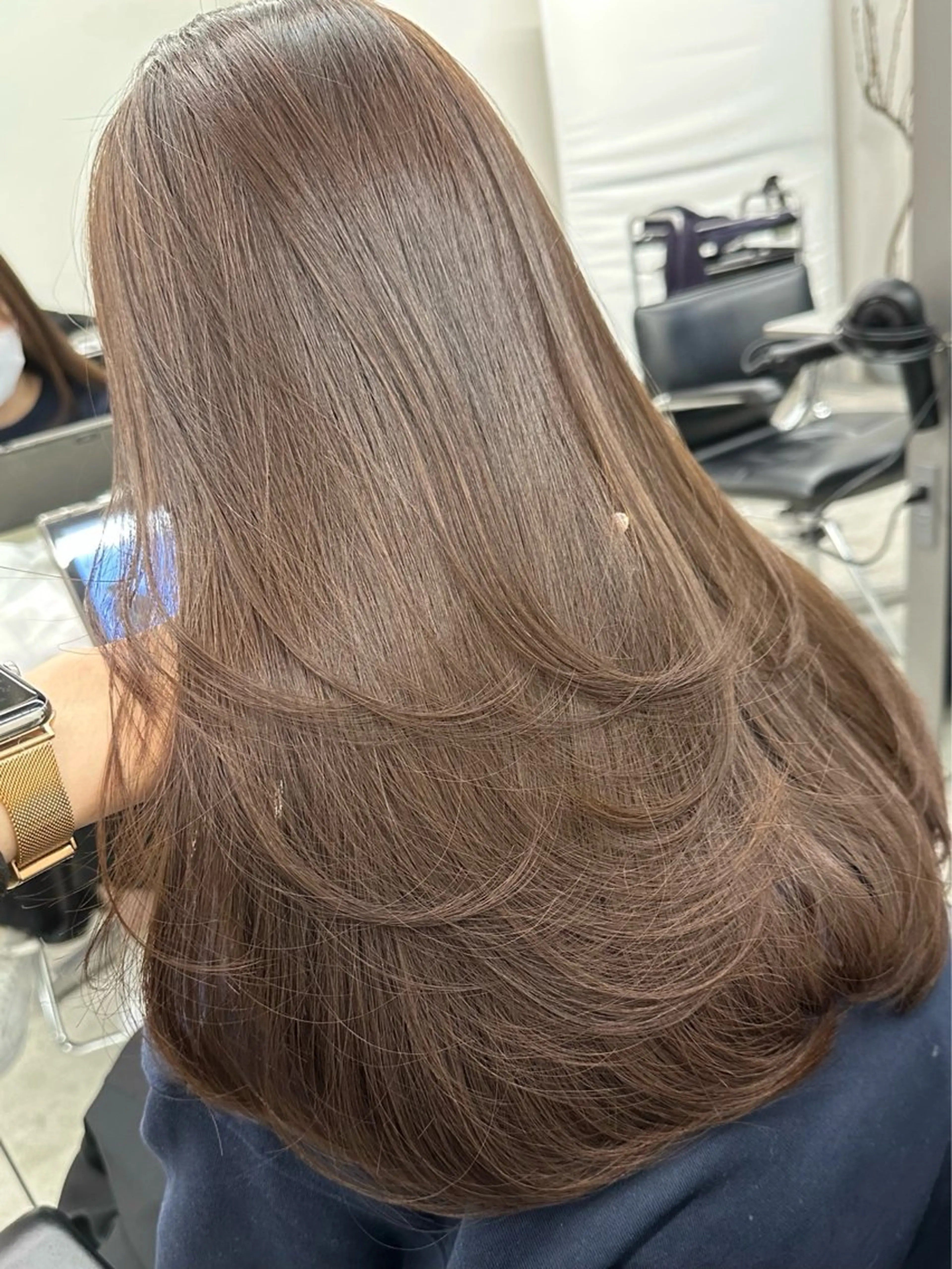 ロング Stylo所属・吉川 莉央のヘアスタイル