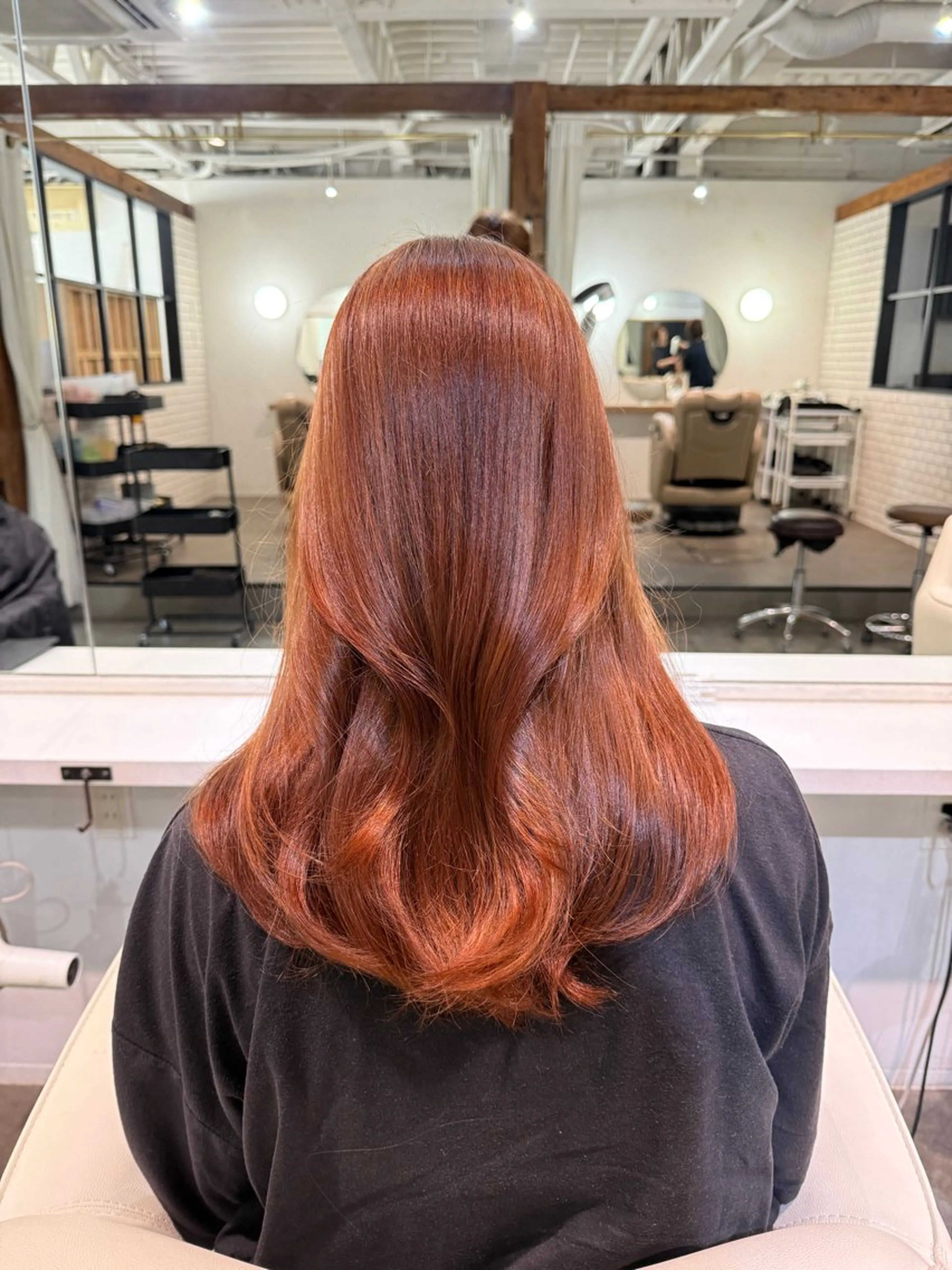ロング カラー ベージュカラー ブリーチ ダブルカラー 顔周りカット 髪質改善 ヘアカラー 京都韓国ヘア🇰🇷 /髪質改善/レイヤーのヘアスタイル