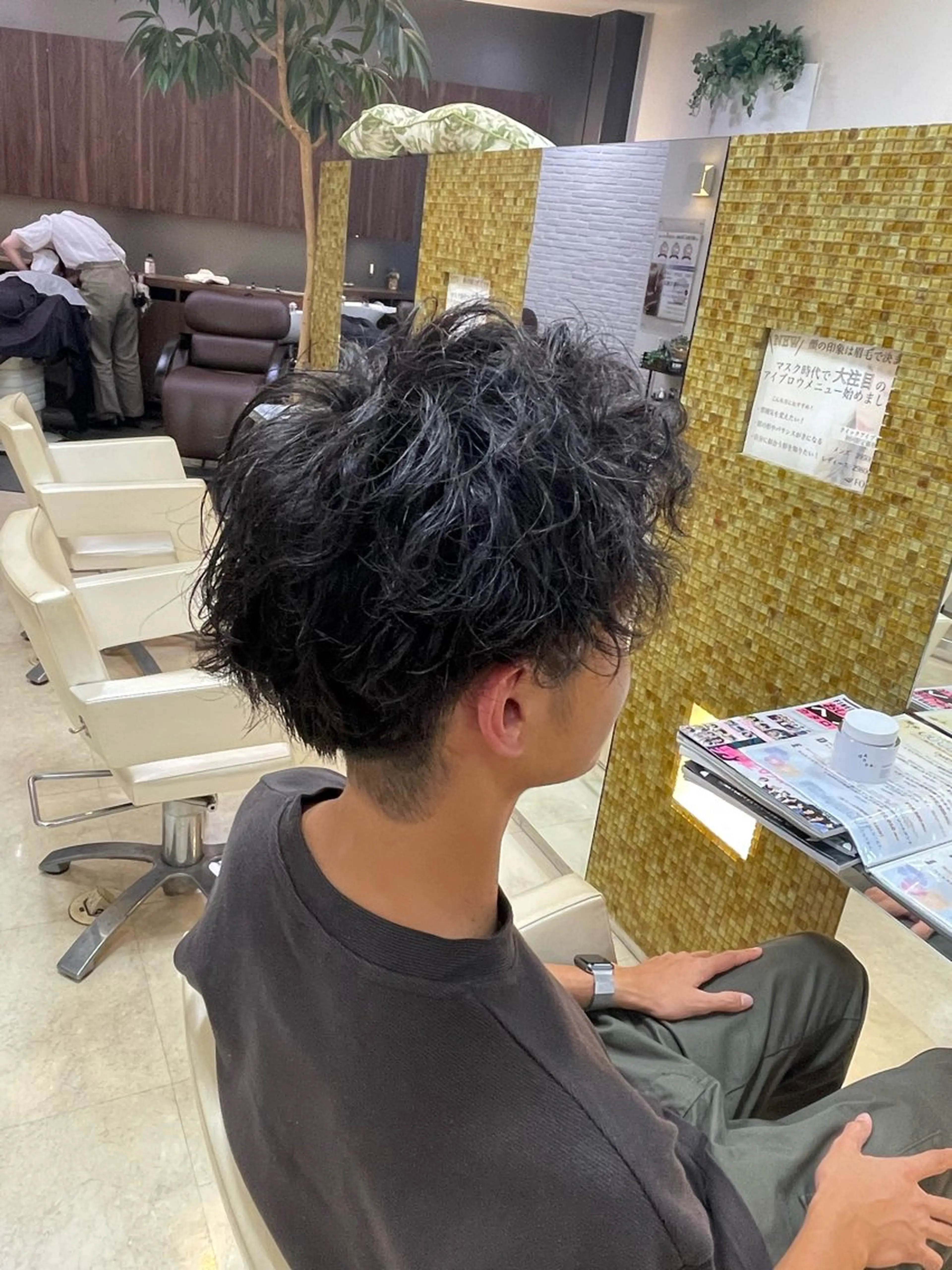 ミディアム パーマ メンズ ミディアムパーマ メンズパーマ chic大宮東口所属・🔥大宮メンズ特化 ﾒﾝｽﾞﾍｱ伊藤🔥のヘアスタイル