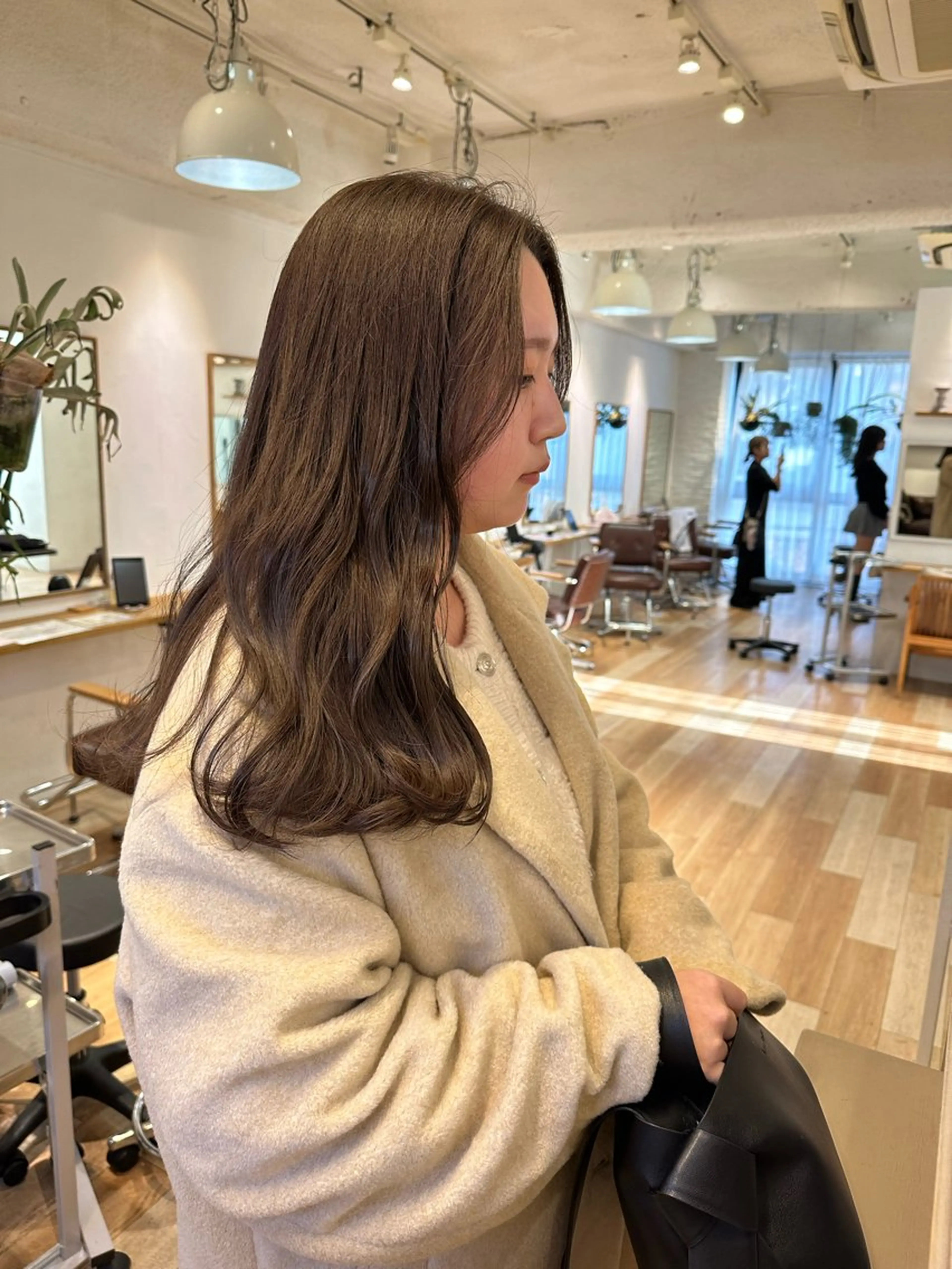 セミロング カラー ブラウンカラー カット ヘアカラー トリートメント ヘッドスパ REINA☁️透明感 カラー/ぷつっと♡のヘアスタイル