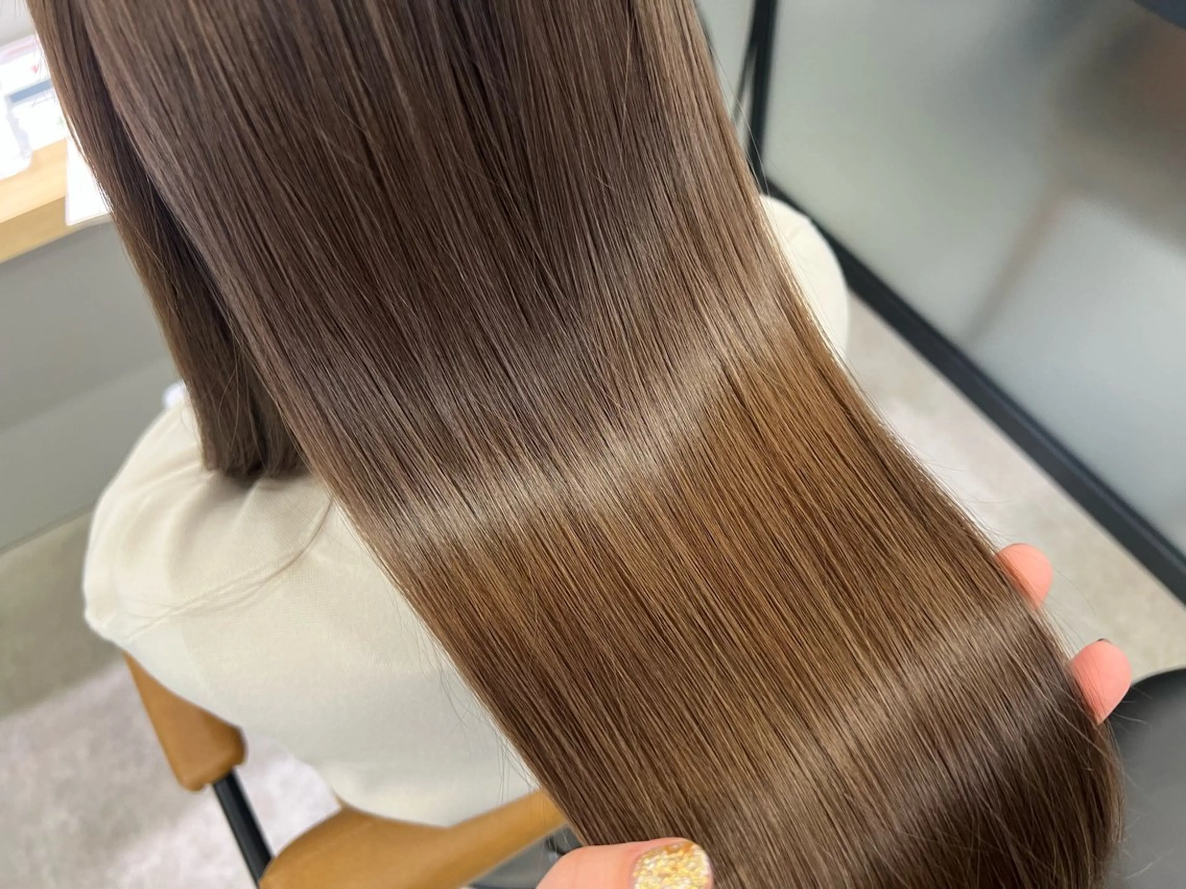 ロング トリートメント 檜谷 晴のヘアスタイル