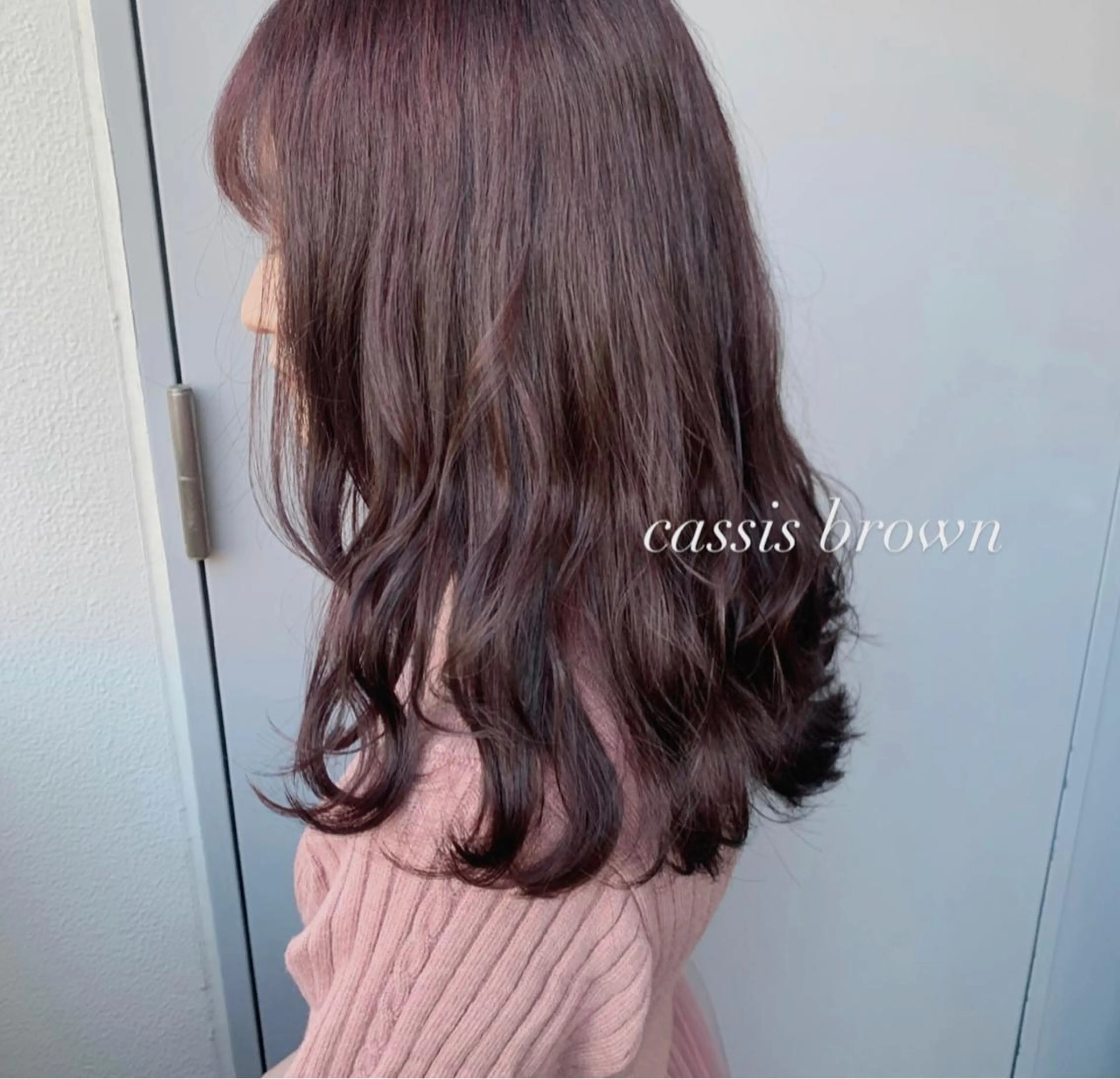 ミディアム カラー カット ヘアカラー トリートメント ヘッドスパ ヘアセット 韓国レイヤー ハッシュカットのヘアスタイル