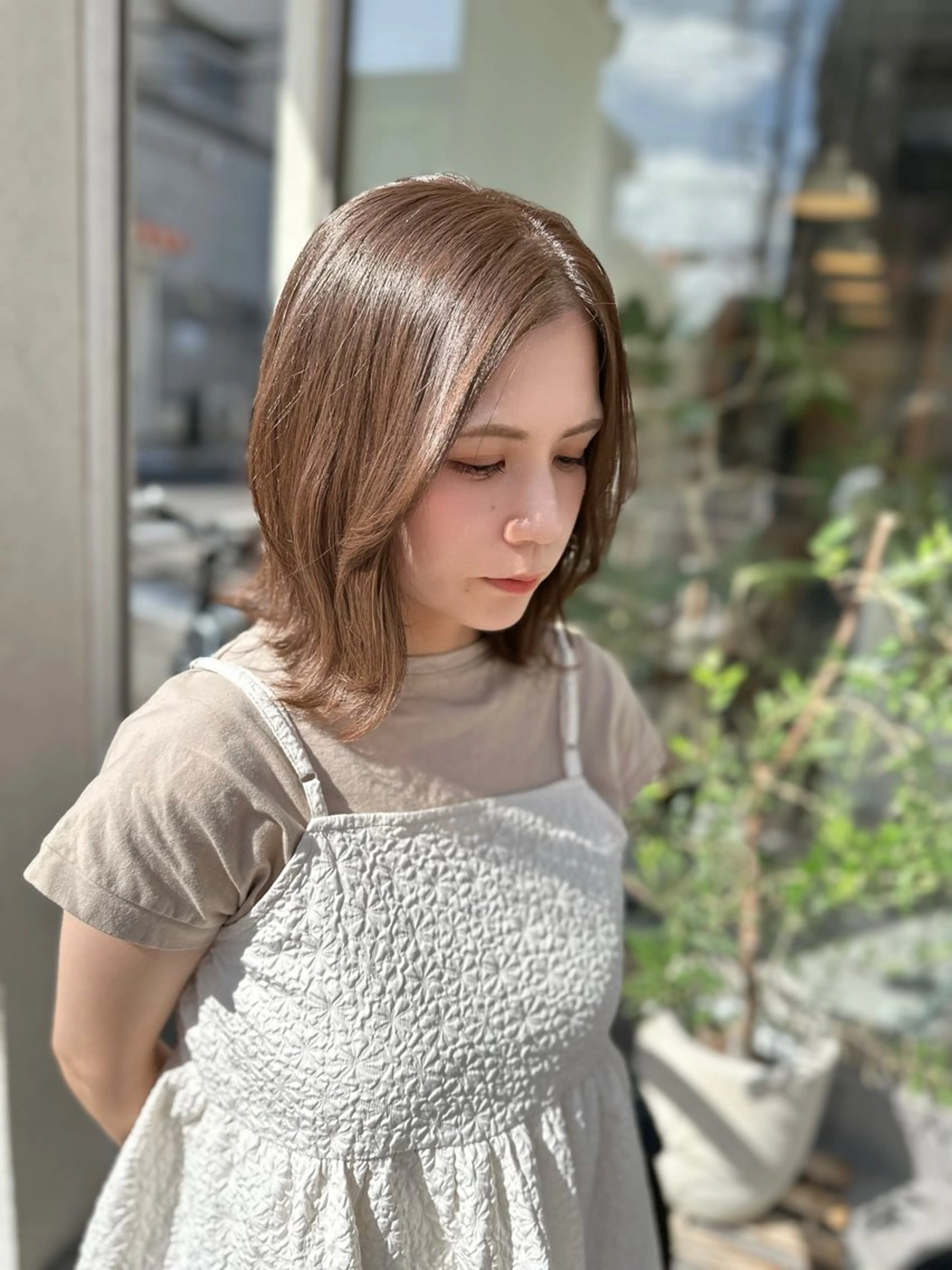 ミディアム ボブ desirbeaux 板垣鈴香のヘアスタイル