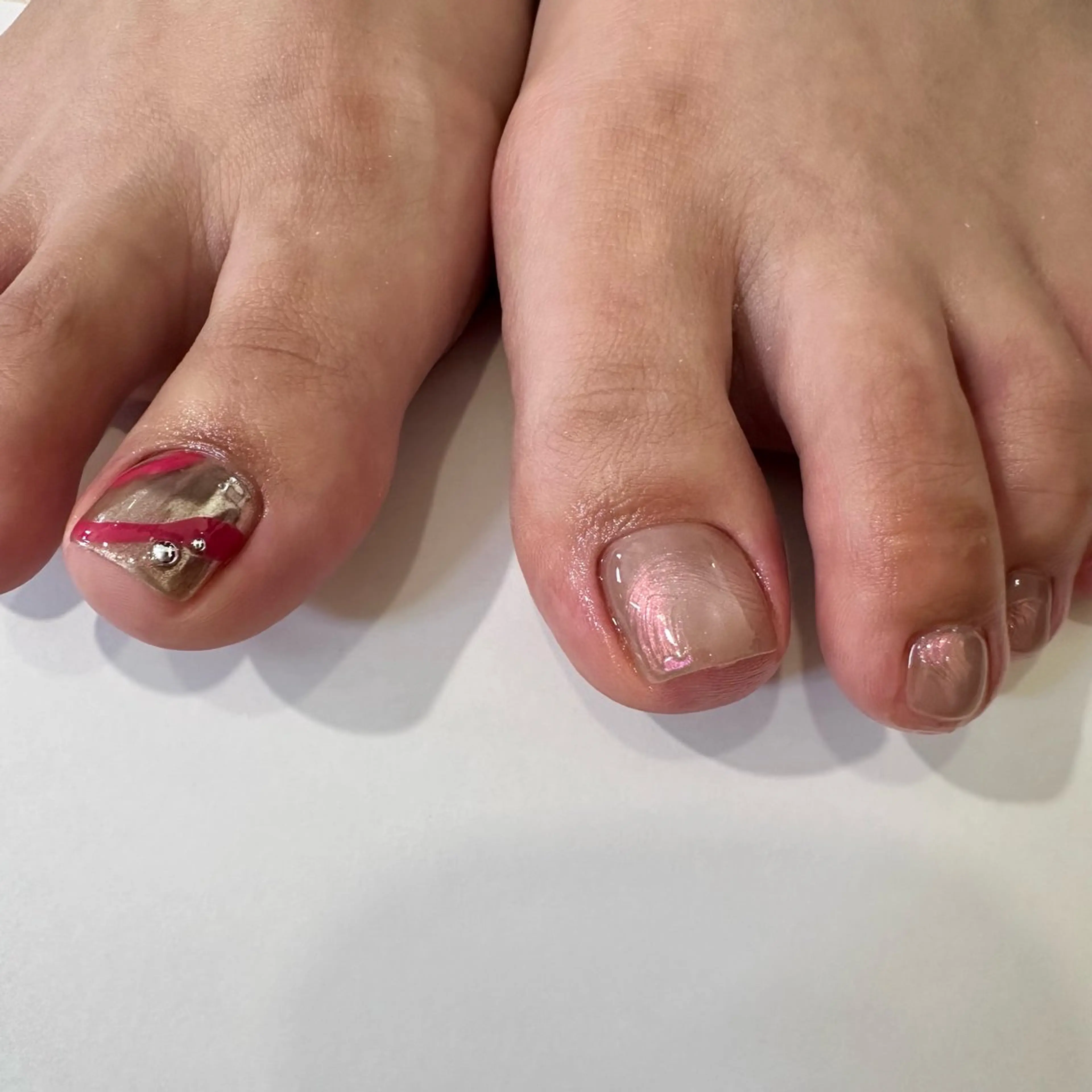 ネイル フットネイル 片野 菜々のネイルデザイン