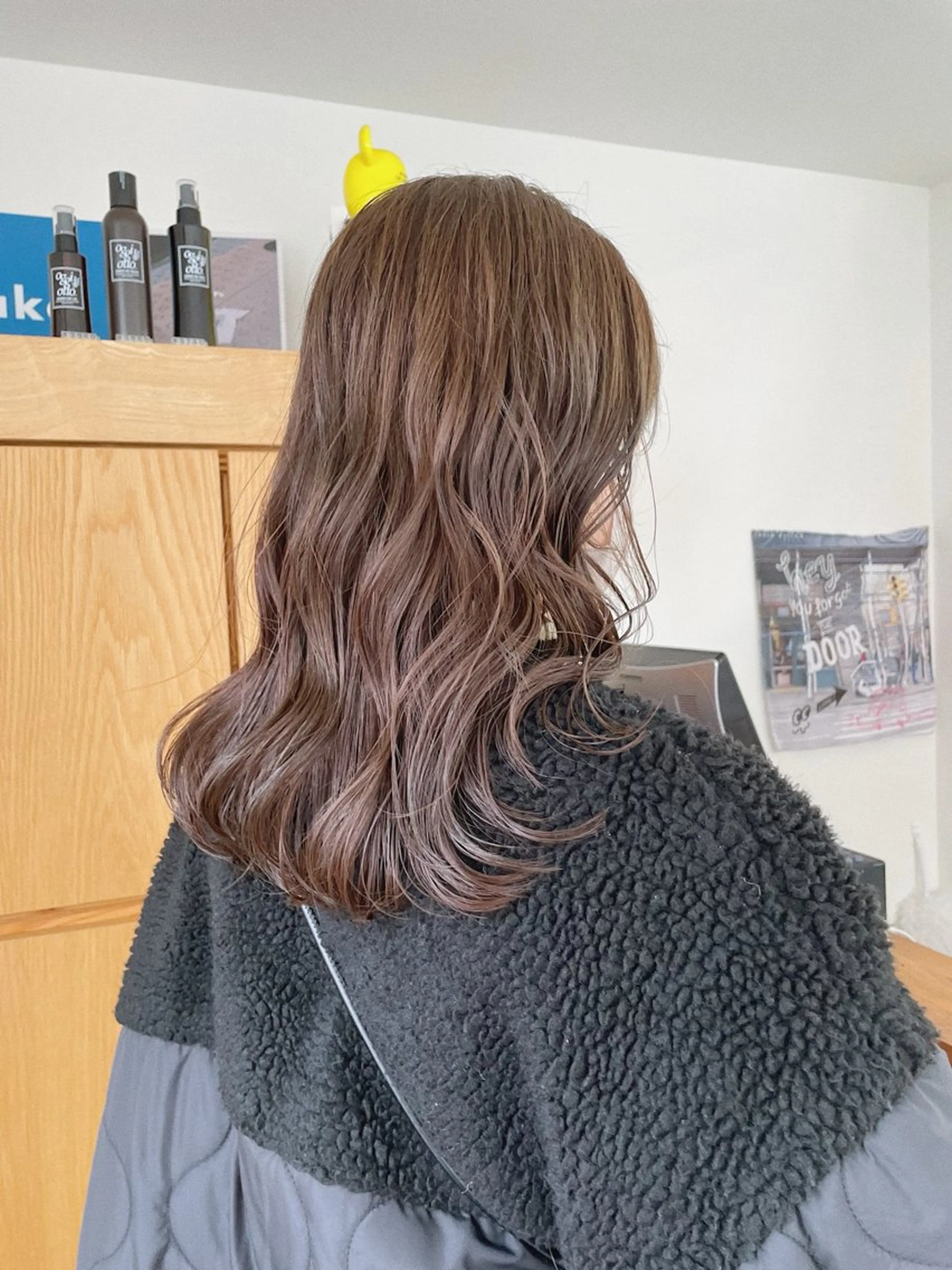 ロング カラー ベージュカラー ブラウンカラー ブラウンベージュ カット ヘアカラー トリートメント _ yumeのヘアスタイル