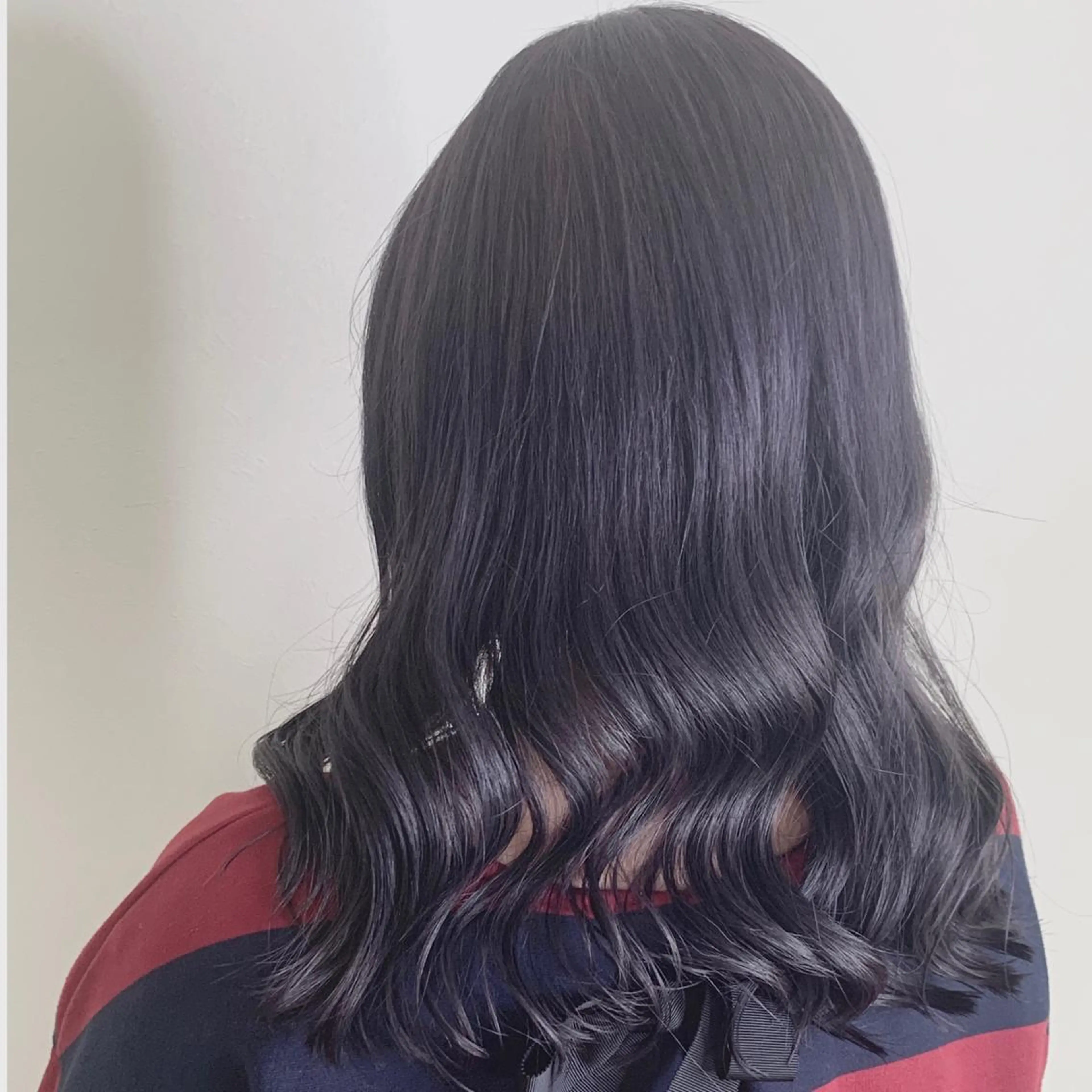 ミディアム カラー ミディアムパーマ アディクシーカラー バレイヤージュ ベージュカラー ブリーチ ヘアカラー トリートメント KAGAMI HIROSHIのヘアスタイル