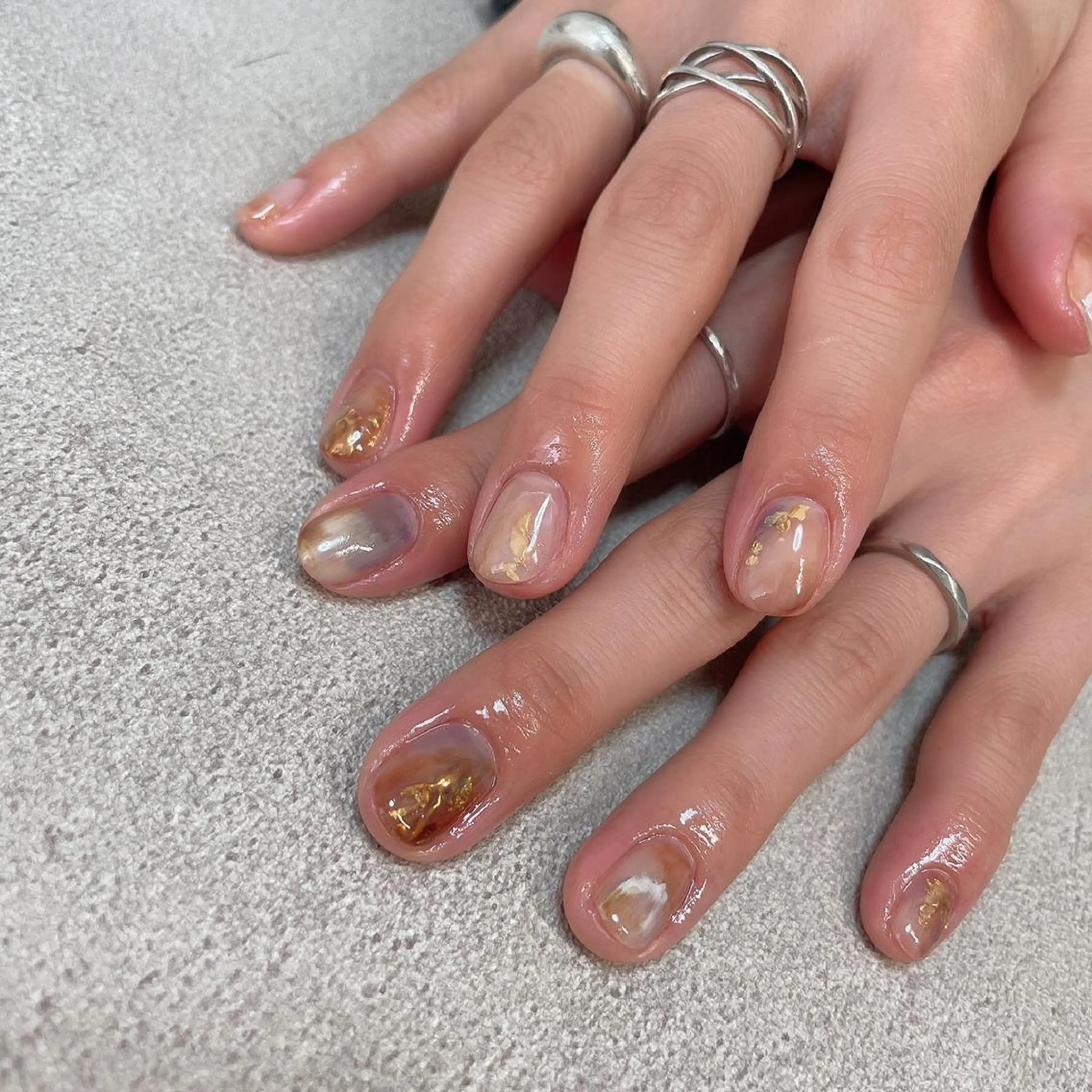 ネイル ニュアンスネイル シルバー ハンドネイル lilbondir. chiharuのネイルデザイン