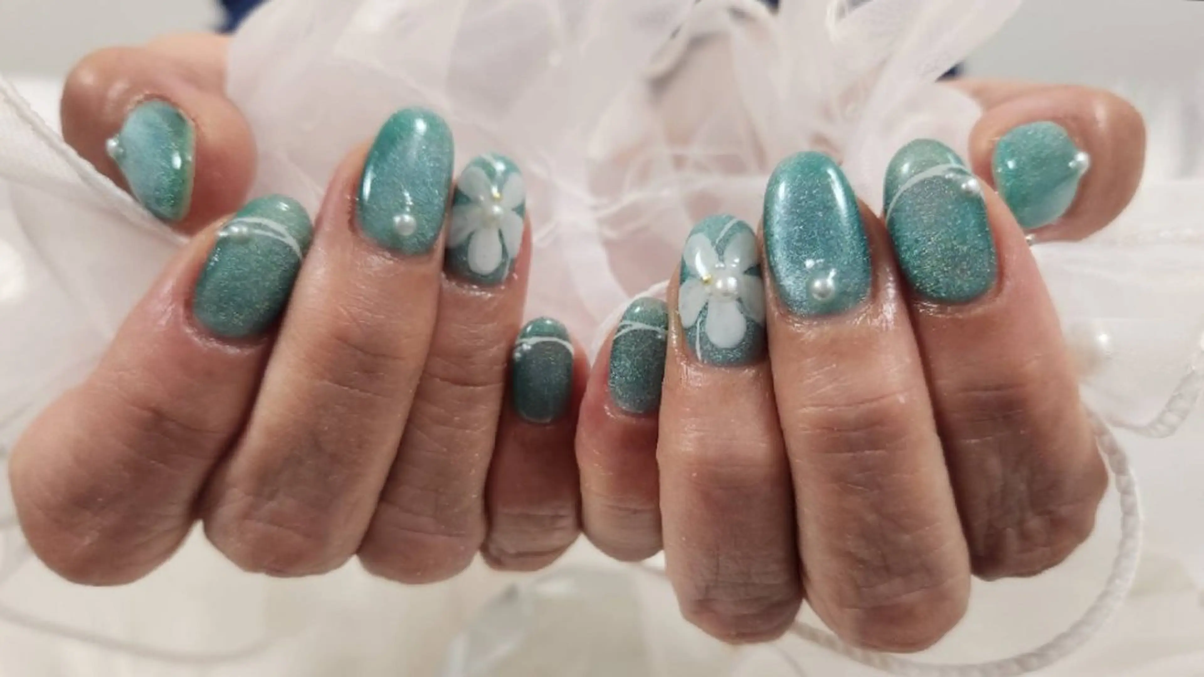 ネイル マグネットネイル T's nailのネイルデザイン