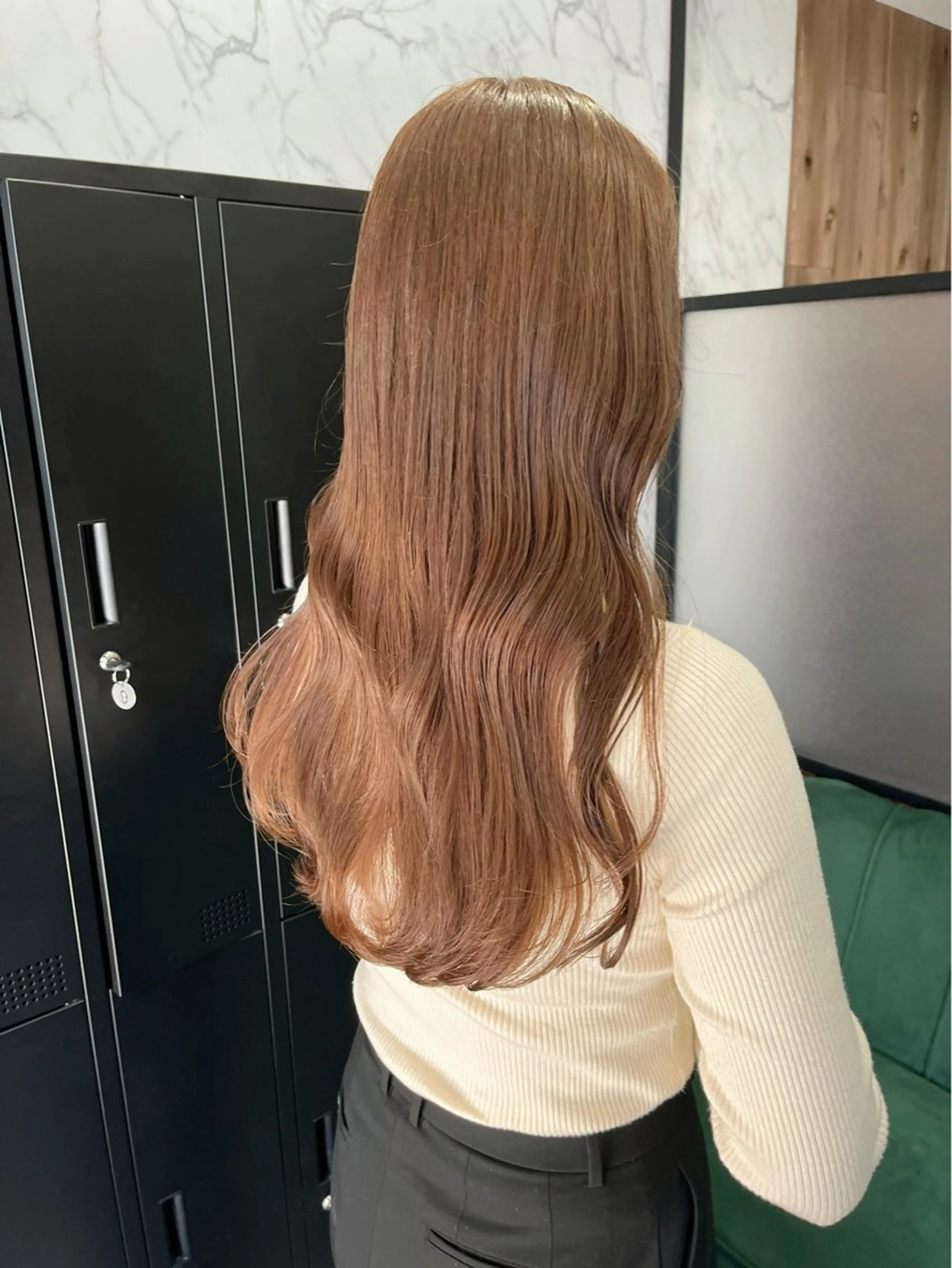 ロング カラー ヘアアレンジ ベージュカラー ブリーチ ブリーチなしカラー カット ヘアカラー トリートメント 🤍レイヤーカット/ 清楚系🤍拓朗のヘアスタイル