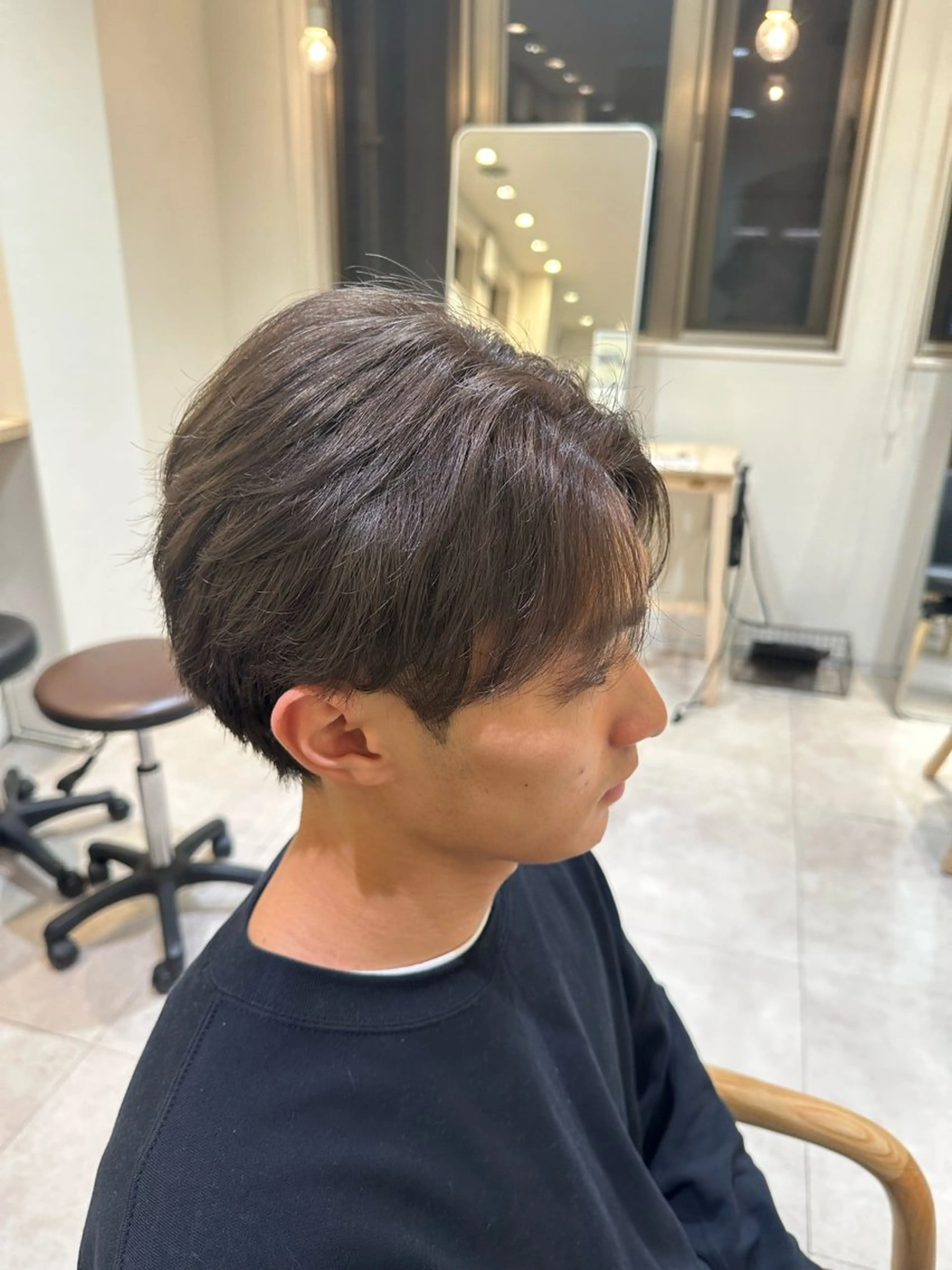 カラー メンズ メンズブリーチ メンズハイトーン ブリーチ ダブルカラー グレージュ ヘアカラー トリートメント AI TOKYO  men's 横浜所属・【パーマの達人】 💎メンズ特化🔥徹のヘアスタイル