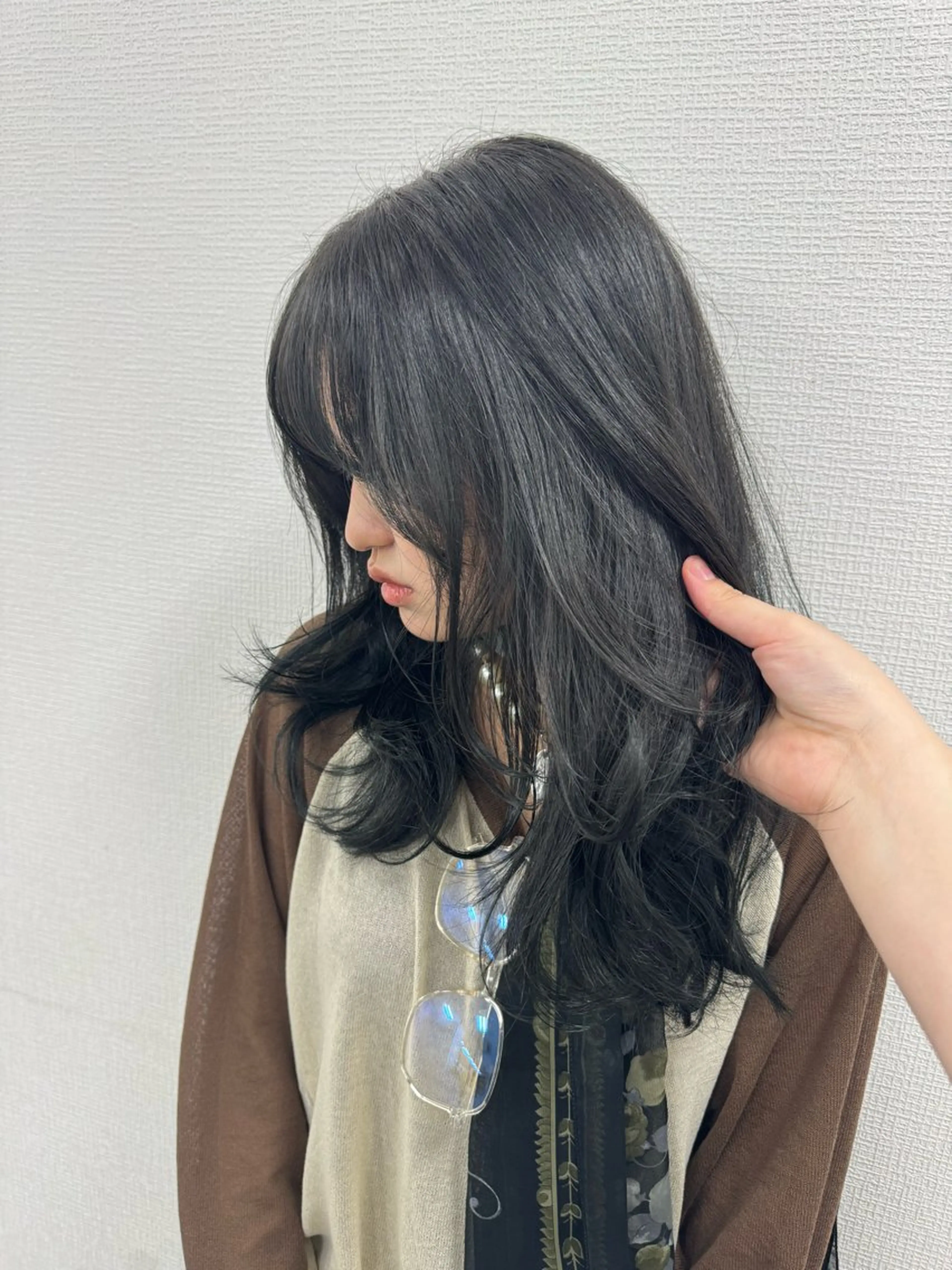セミロング カラー 🎀愛されgirly ヘア🫧Ayakaのヘアスタイル