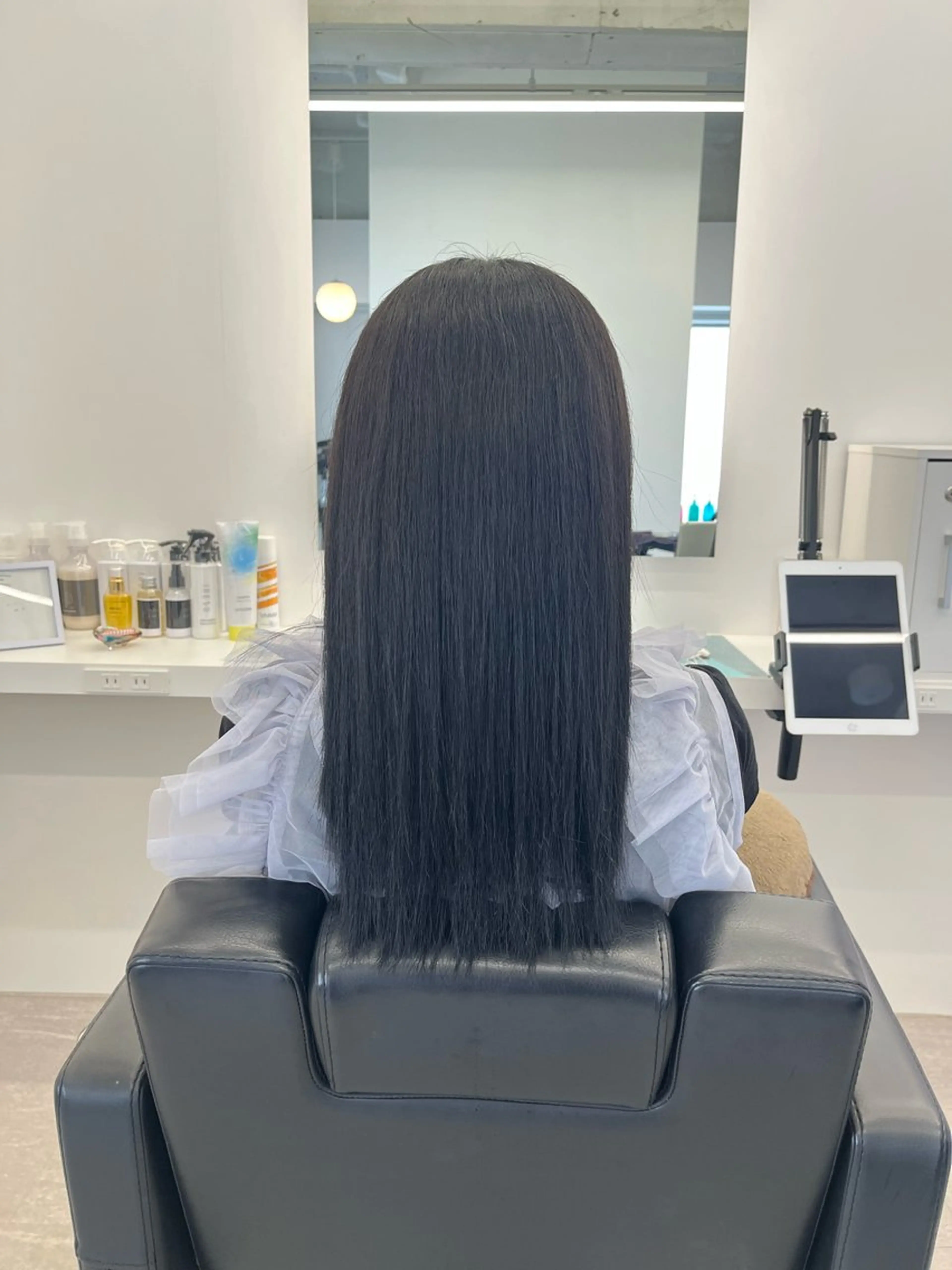 カラー IRESU札幌駅南口店所属・IRESU yukaのヘアスタイル