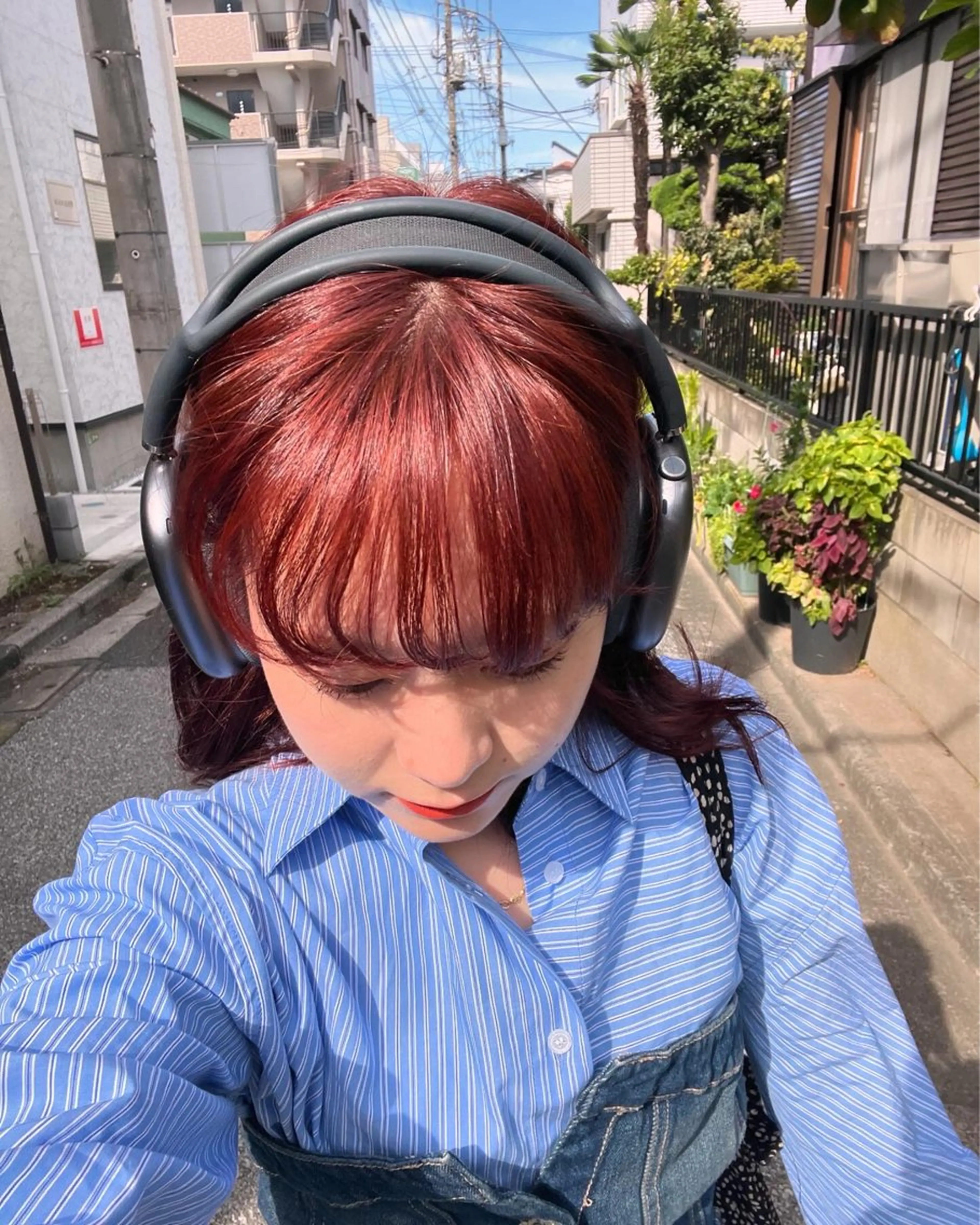 セミロング カラー 阿久津真衣 似合わせカットのヘアスタイル
