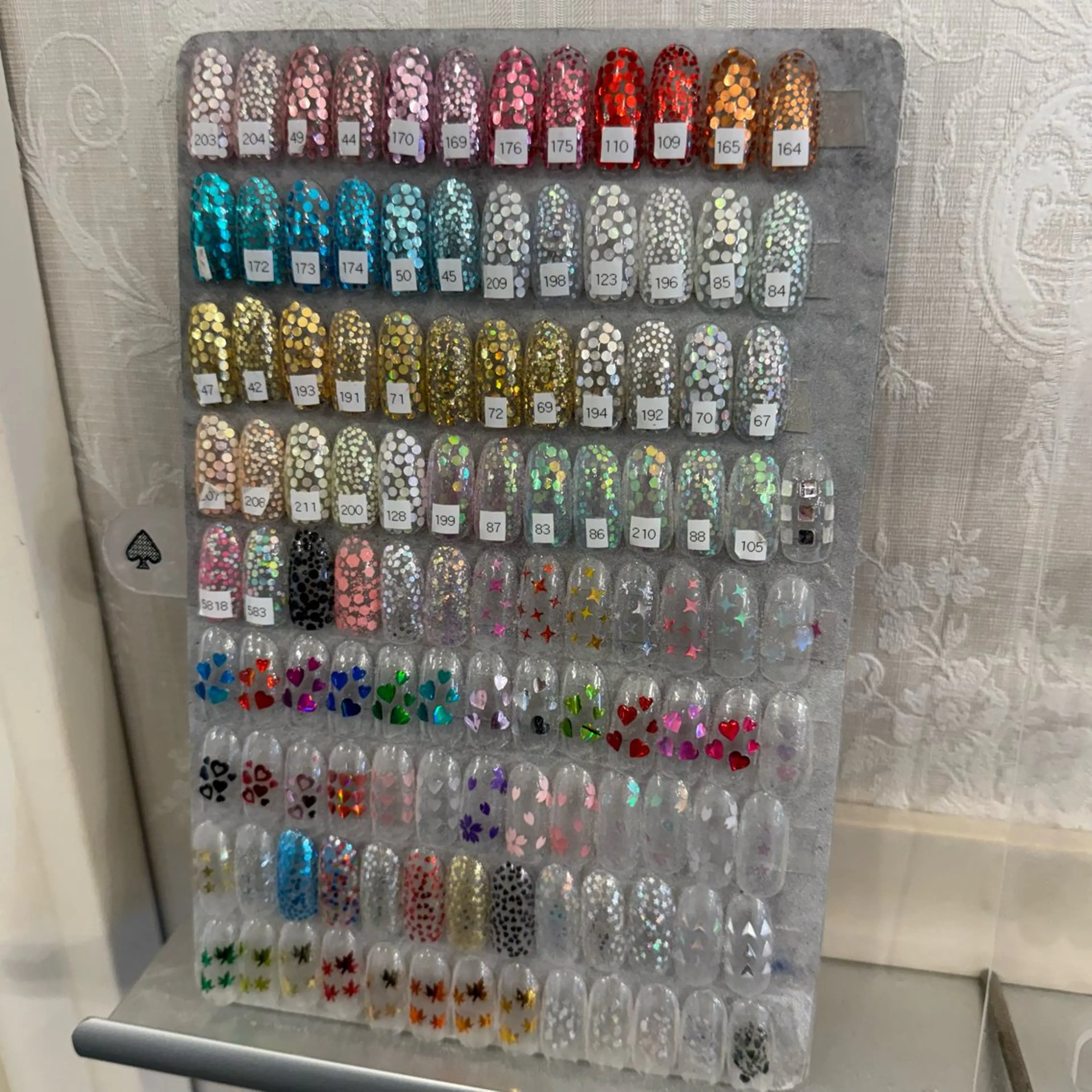 ネイル CHOUETTE YUMIのネイルデザイン