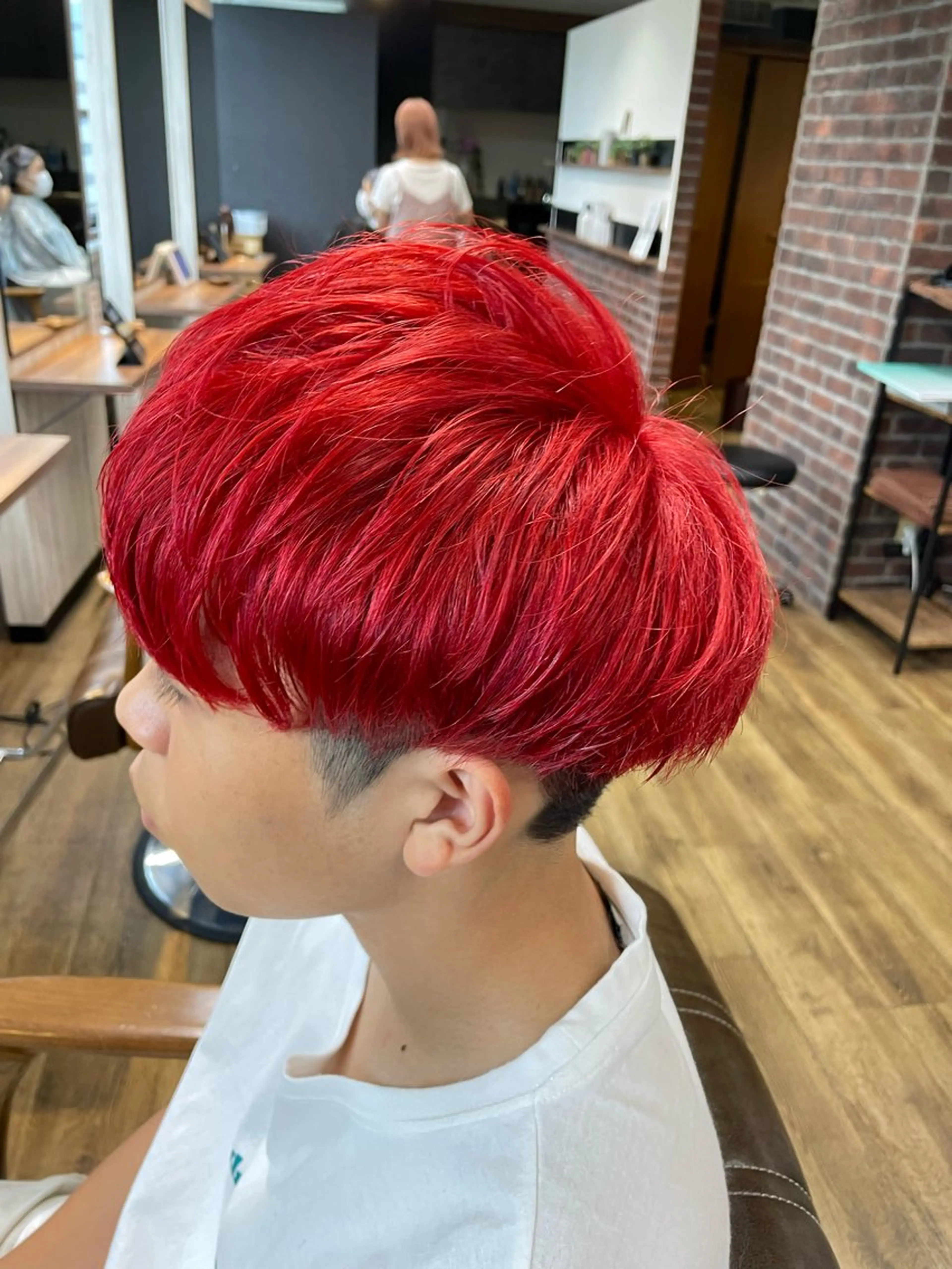 カラー レッドカラー Hair salon HAL所属・佐藤 栄輔のヘアスタイル