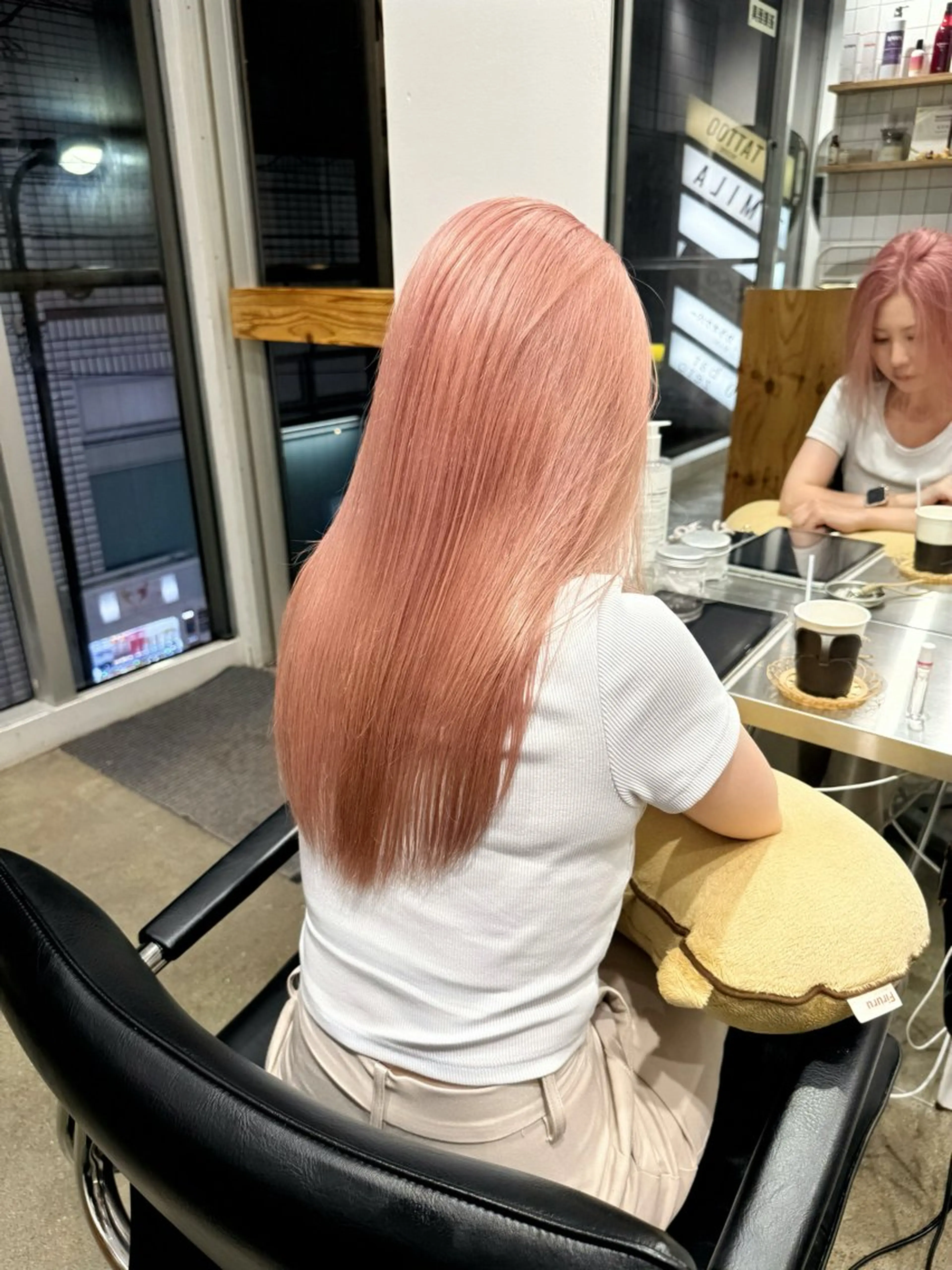 セミロング ヘアカラー トリートメント JUNYA 海外ガールヘアのヘアスタイル