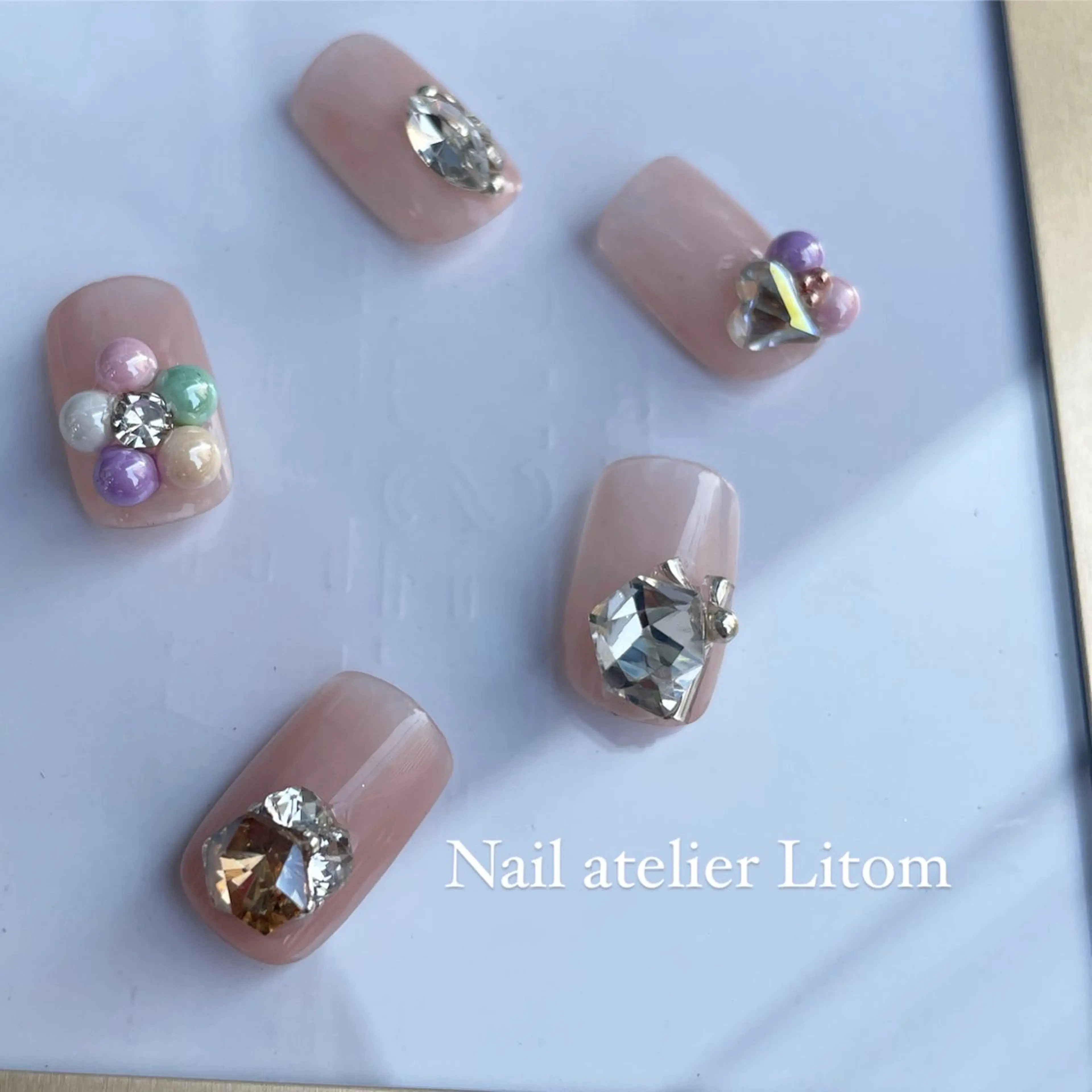 ネイル Nail atelier Litom【ネイルアトリエリトム】所属・相模原ネイル Tomoのネイルデザイン