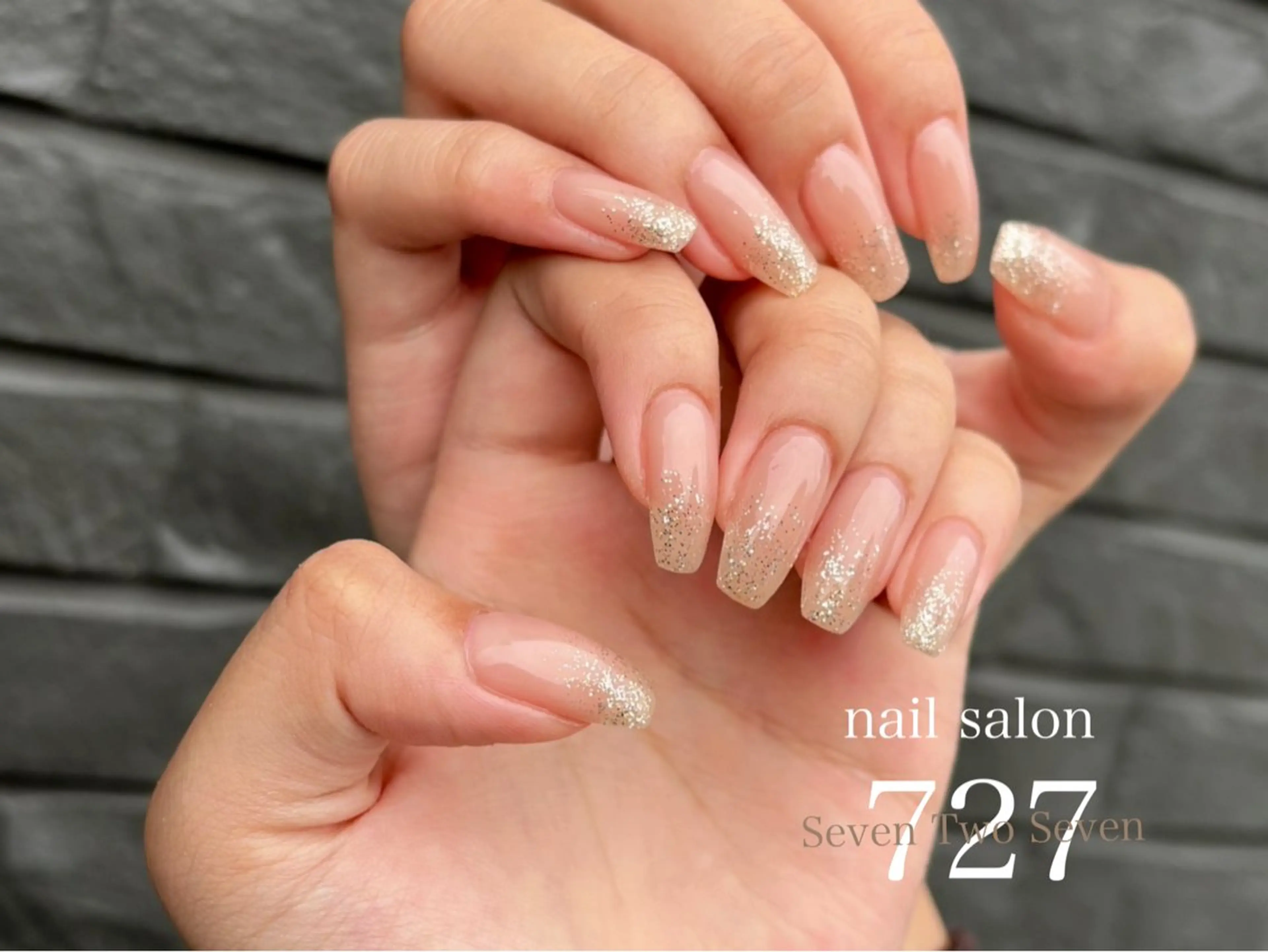 ネイル ハンドネイル 727 nailのネイルデザイン