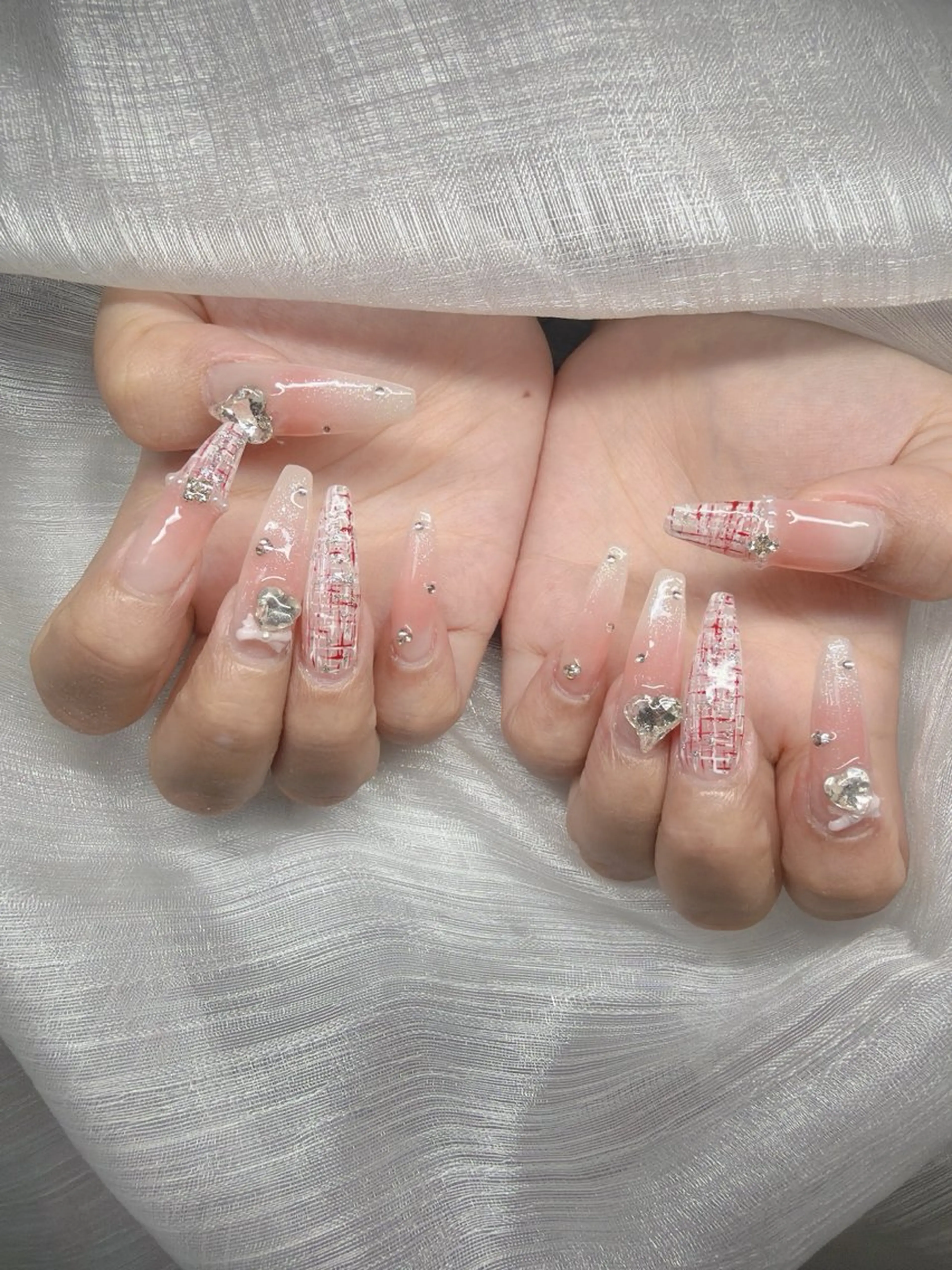 ネイル ハンドネイル Lee Nailsのネイルデザイン