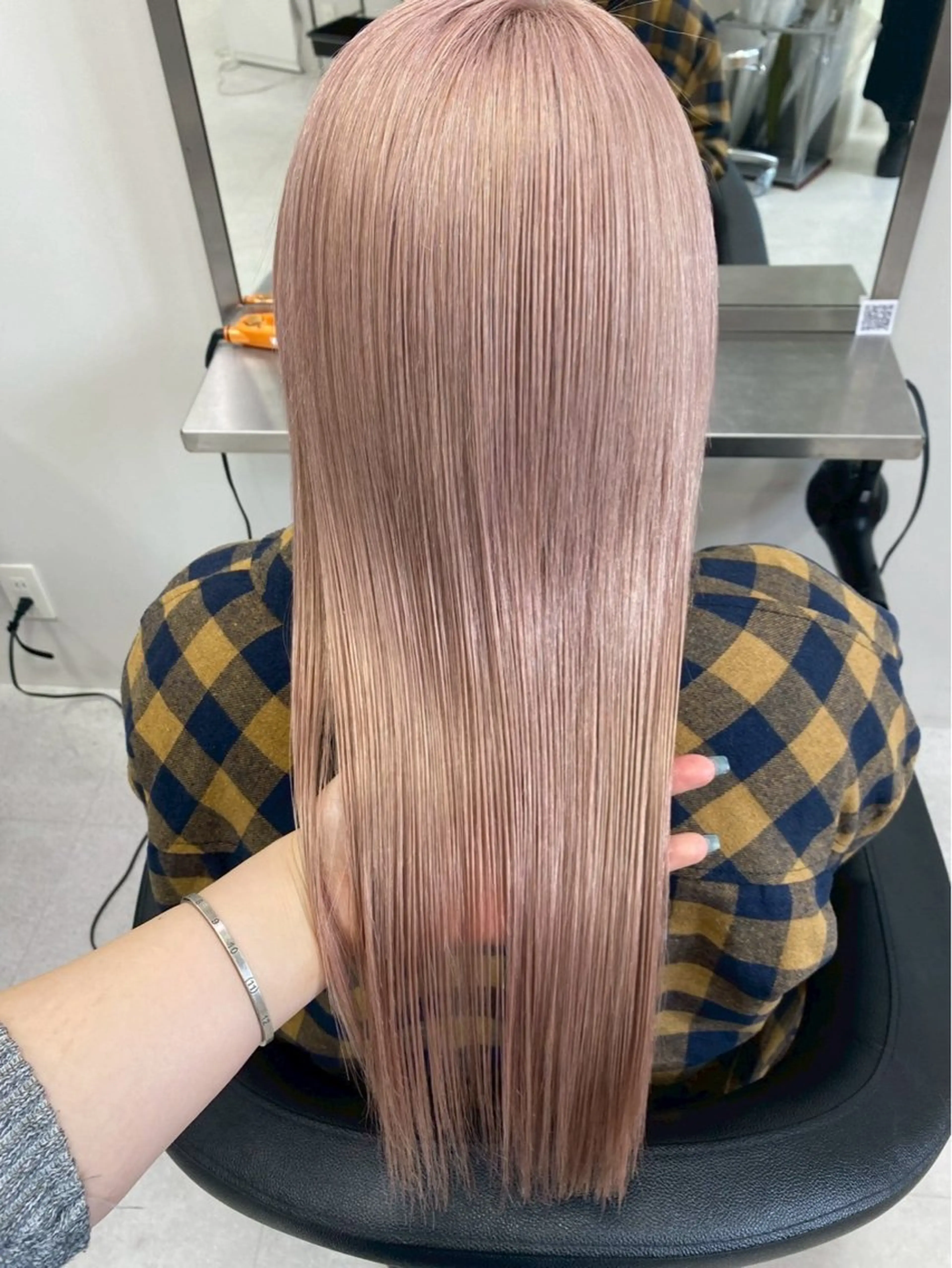 🩵【平日限定】🩵ブリーチリタッチモデル(3cm)🖤ྀི20:00~   トリートメント付き🎀の写真
